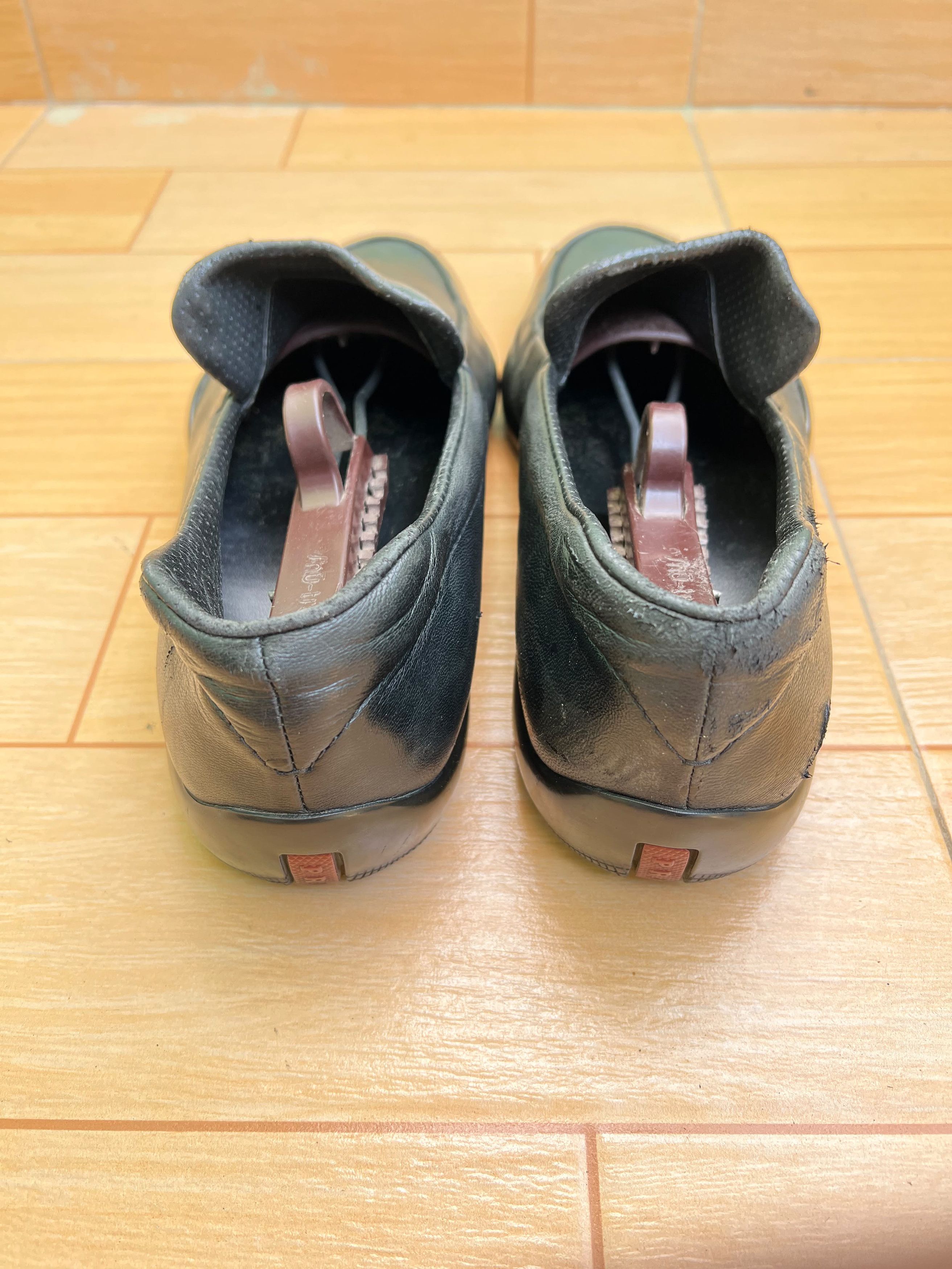 Prada Prada Sport Driving Black Leather Loafers Sz 7.5 UK Size US 8.5 / EU 41-42 - 4 Thumbnail