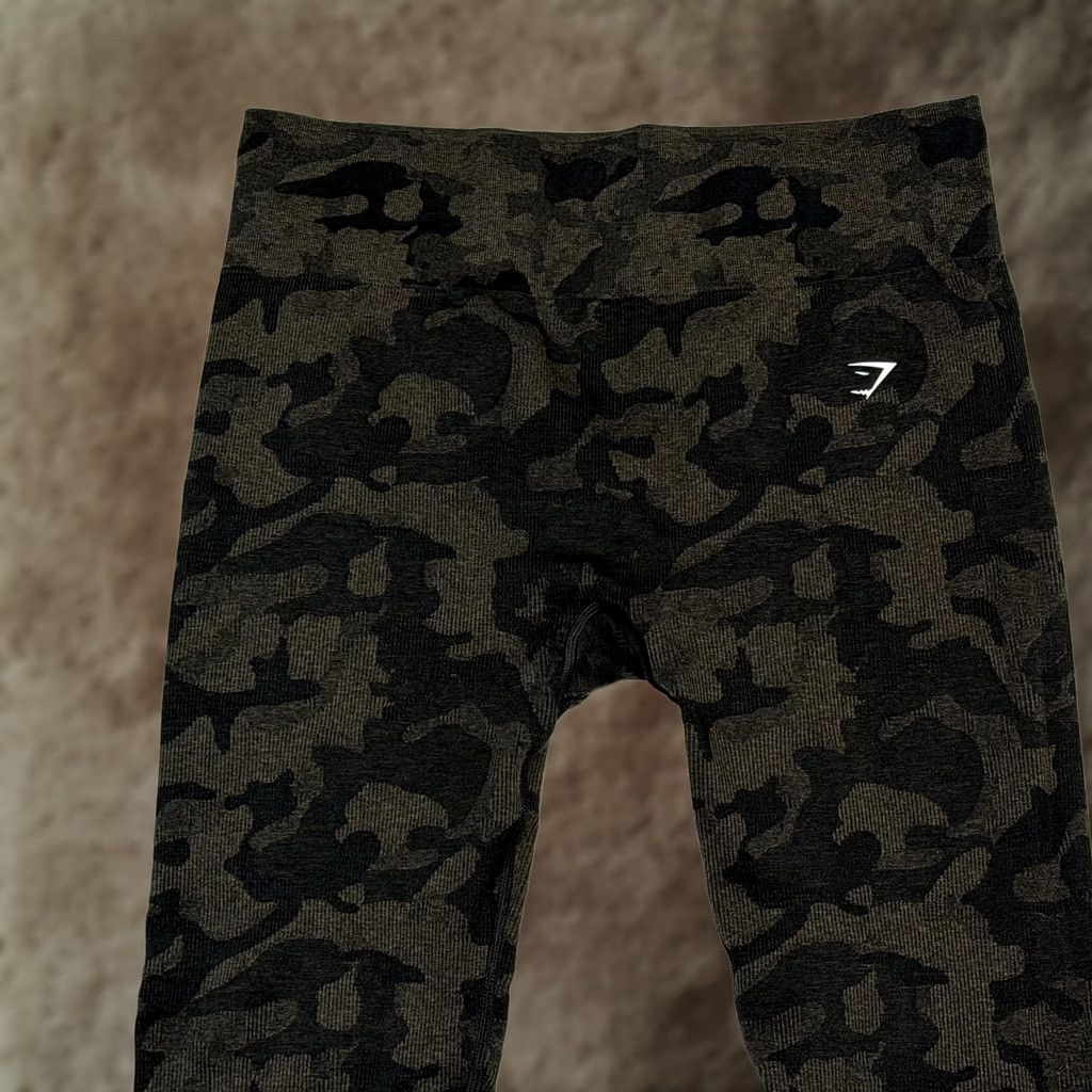 Gymshark VINTAGE Gymshark Leggings Womens XXL Black Camo Seamless High Waist Ankle Gym Yoga NEW Size 40" / US 18 - 1 Thumbnail