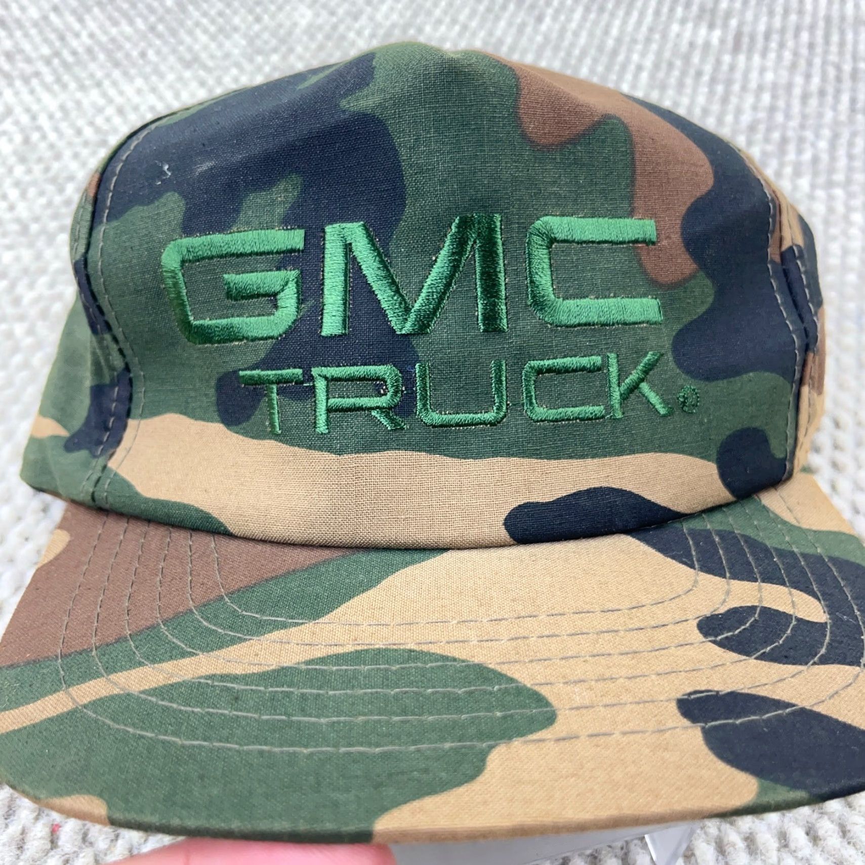 Vintage VINTAGE GMC Trucks Hat Cap Green Army Camo Military Snapback 90s Adjustable Unisex Size ONE SIZE - 2 Thumbnail