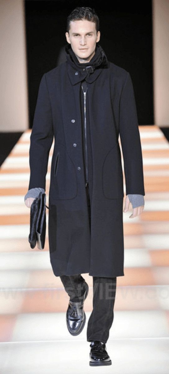 Emporio Armani AW2012 Emporio Armani Fur Collar Black Long Coat Size US L / EU 52-54 / 3 - 2 Thumbnail