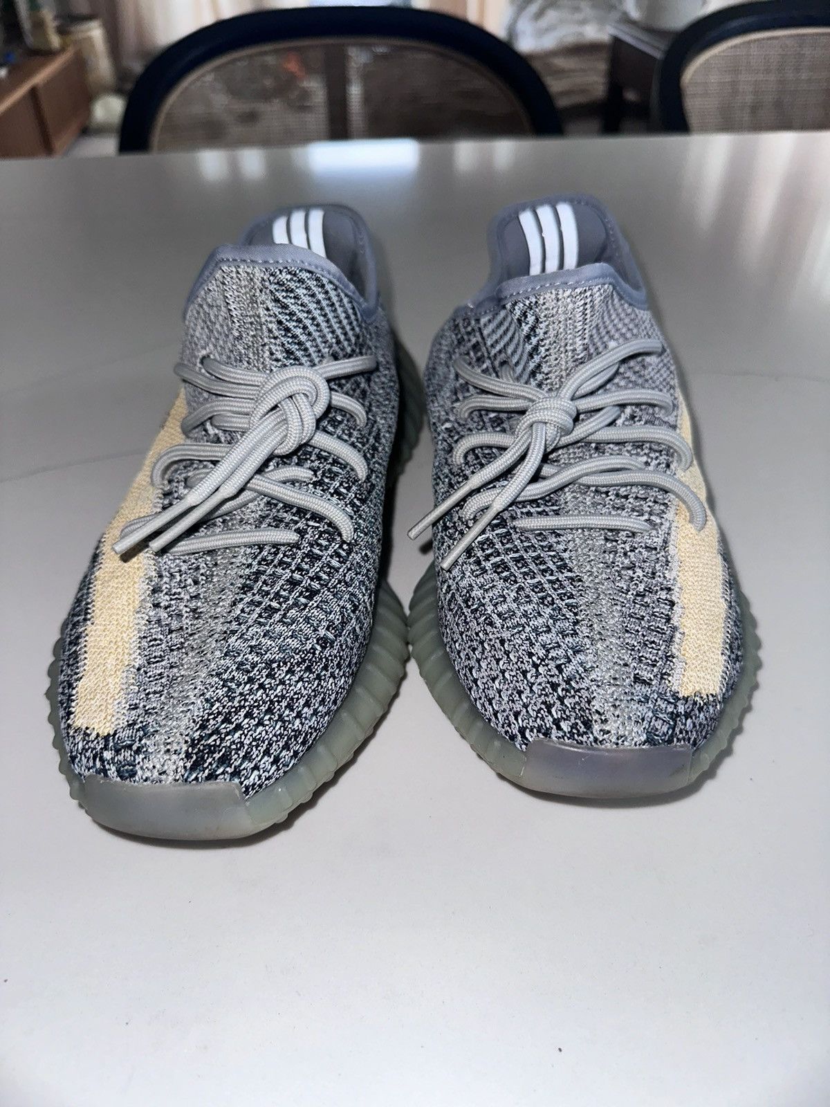 Yeezy ADIDAS YEEZY BOOST 350 V2 ASH BLUE SIZE 7 Size US 7 / EU 40 - 3 Thumbnail