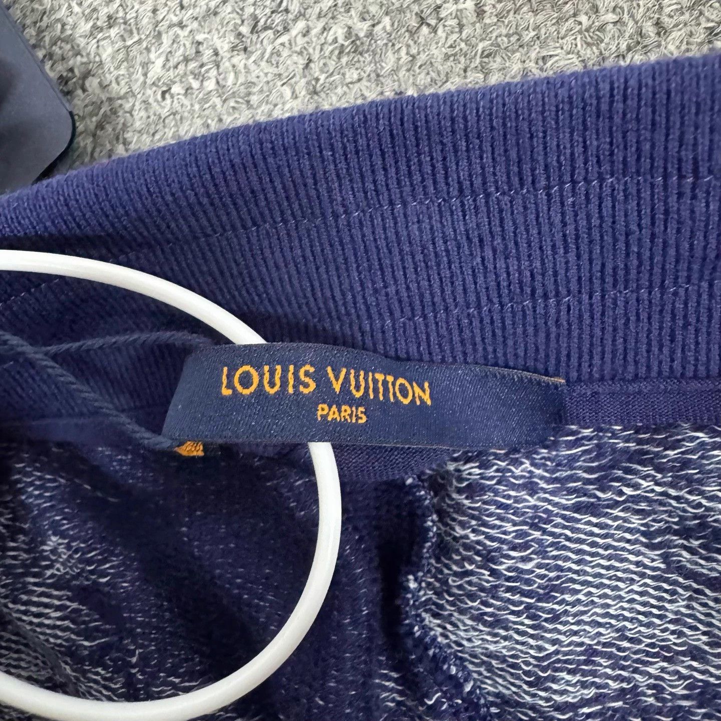 Louis Vuitton LV Monogram Camo allover knit short 5L Size US 44 / EU 60 - 5 Thumbnail