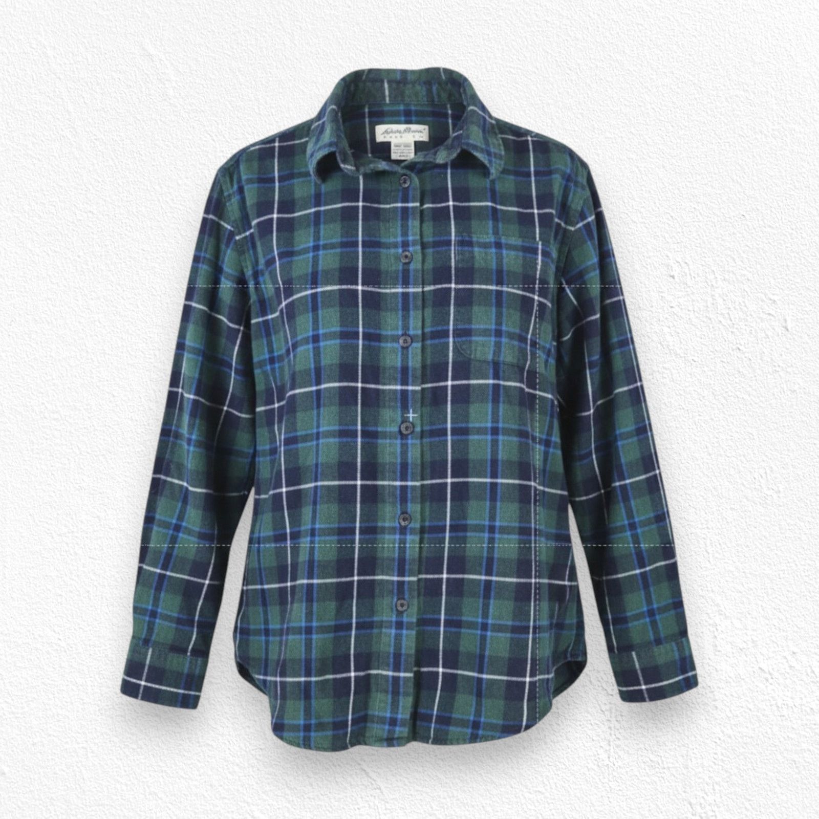 Eddie Bauer Eddie Bauer Green Navy Plaid Flannel Shirt Size Medium Size M / US 6-8 / IT 42-44 - 1 Thumbnail