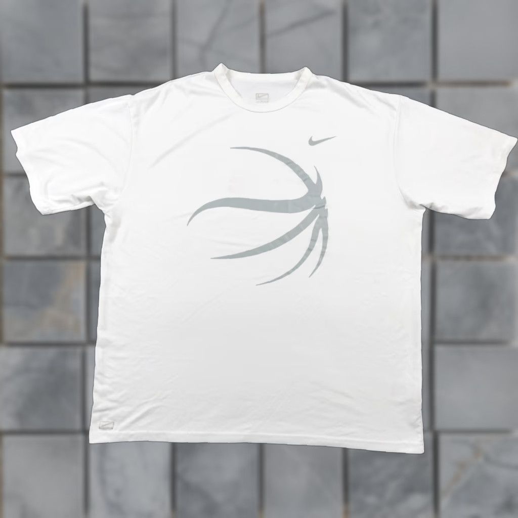 Nike Nike Shirt Men XL White Short Sleeve Performance Activewear T-Shirt All Seasons Breathable 2XL Fit Mens Nike Performance Shirt Size US XL / EU 56 / 4 - 1 Thumbnail