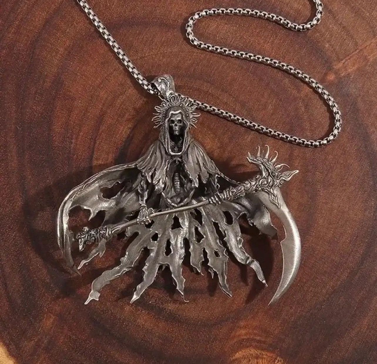 Jewelry Devil Skull Pendant Necklace Size ONE SIZE - 2 Thumbnail