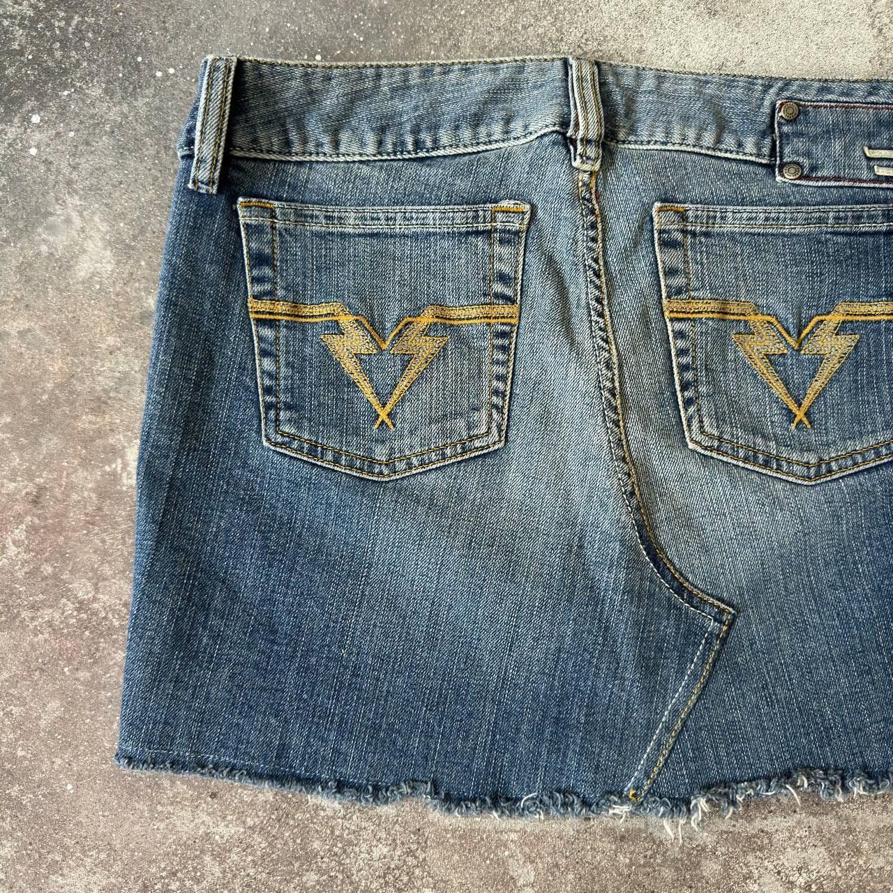 Diesel Y2K Diesel Asymmetric Distressed Washed Denim Mini Skirt Size 32" / US 10 / IT 46 - 6 Thumbnail