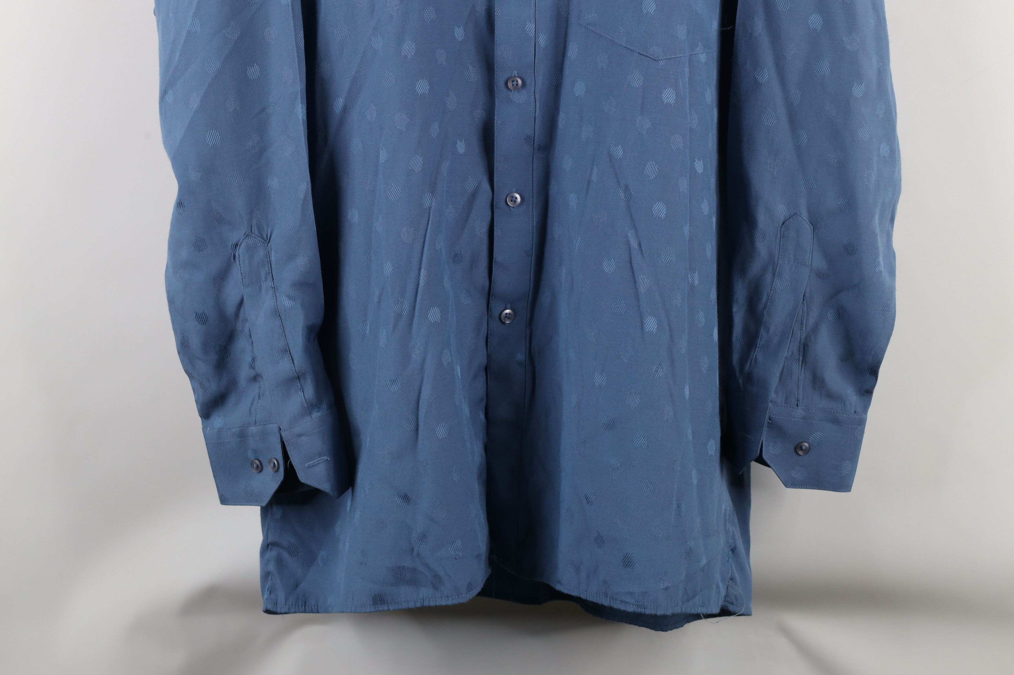 Vintage Vintage 90s Streetwear Geometric Collared Button Shirt Blue Size US M / EU 48-50 / 2 - 3 Thumbnail