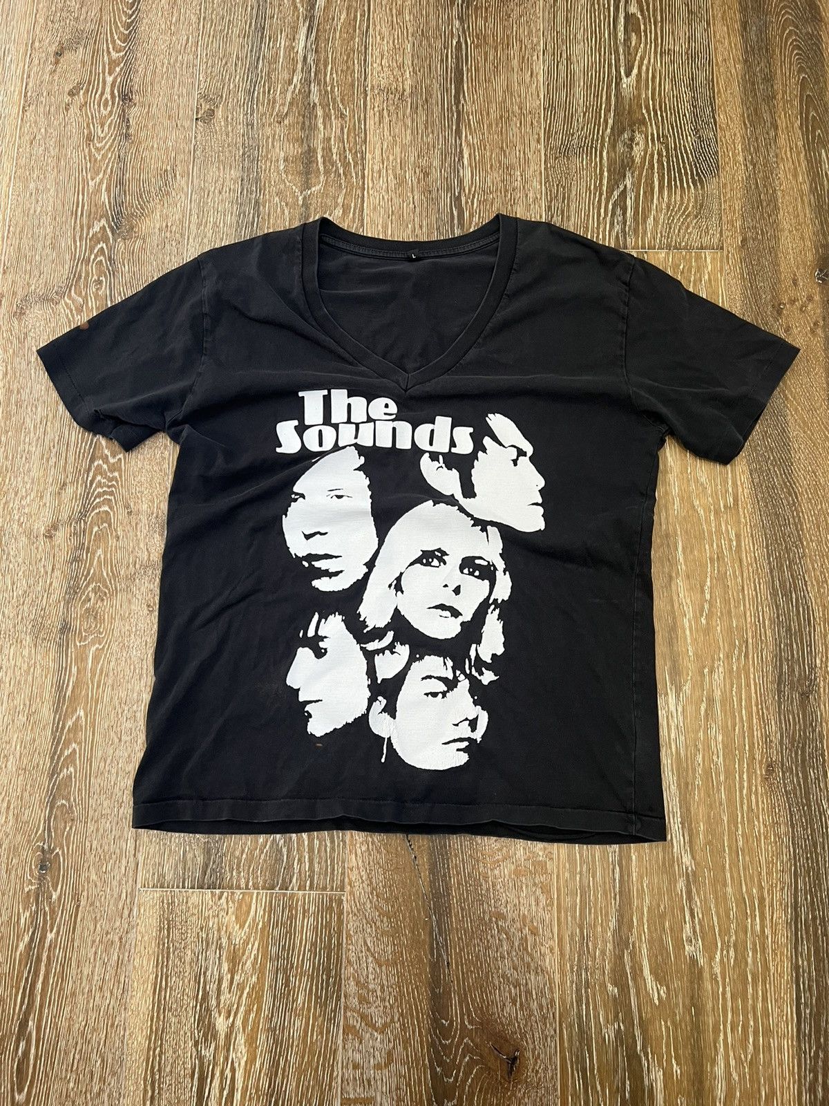 Band Tees × Vintage The Sounds V neck tee Size US M / EU 48-50 / 2 - 1 Thumbnail
