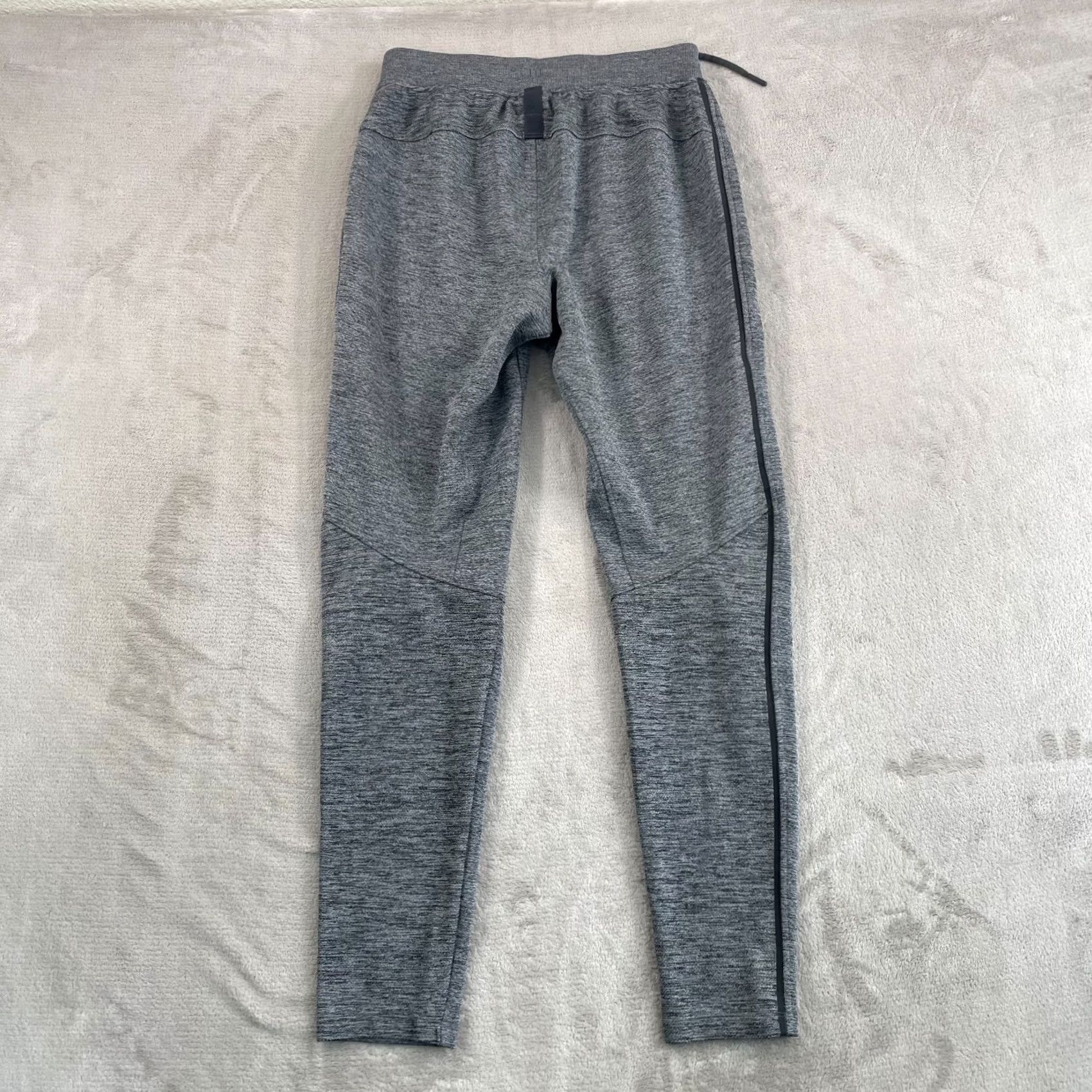 Lululemon Lululemon Textured Tech Pants Men Small Heather Black Grey Tapered Fit Jogger Gym Drawstring Pockets Zip Pocket Inseam 29 Inseam Athletic Modern Size US 29 - 6 Thumbnail