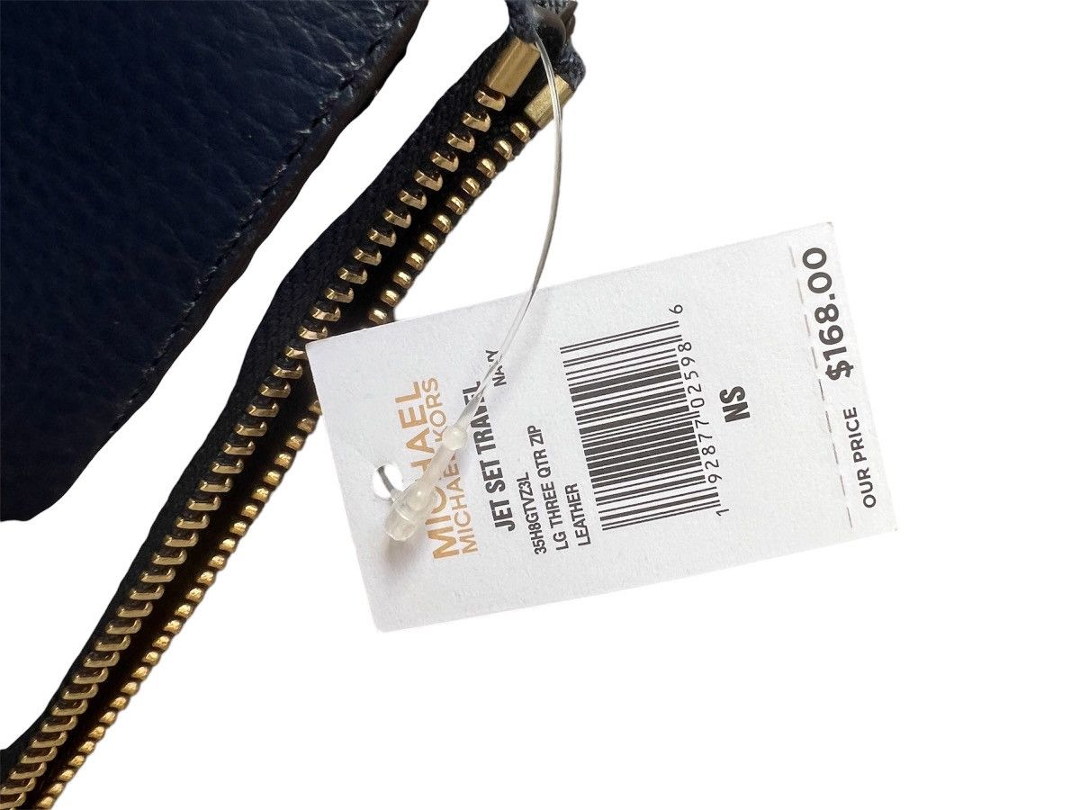 Michael Kors Michael Kors Navy Jet Set Travel 3/4 Zip Wallet Size ONE SIZE - 4 Thumbnail