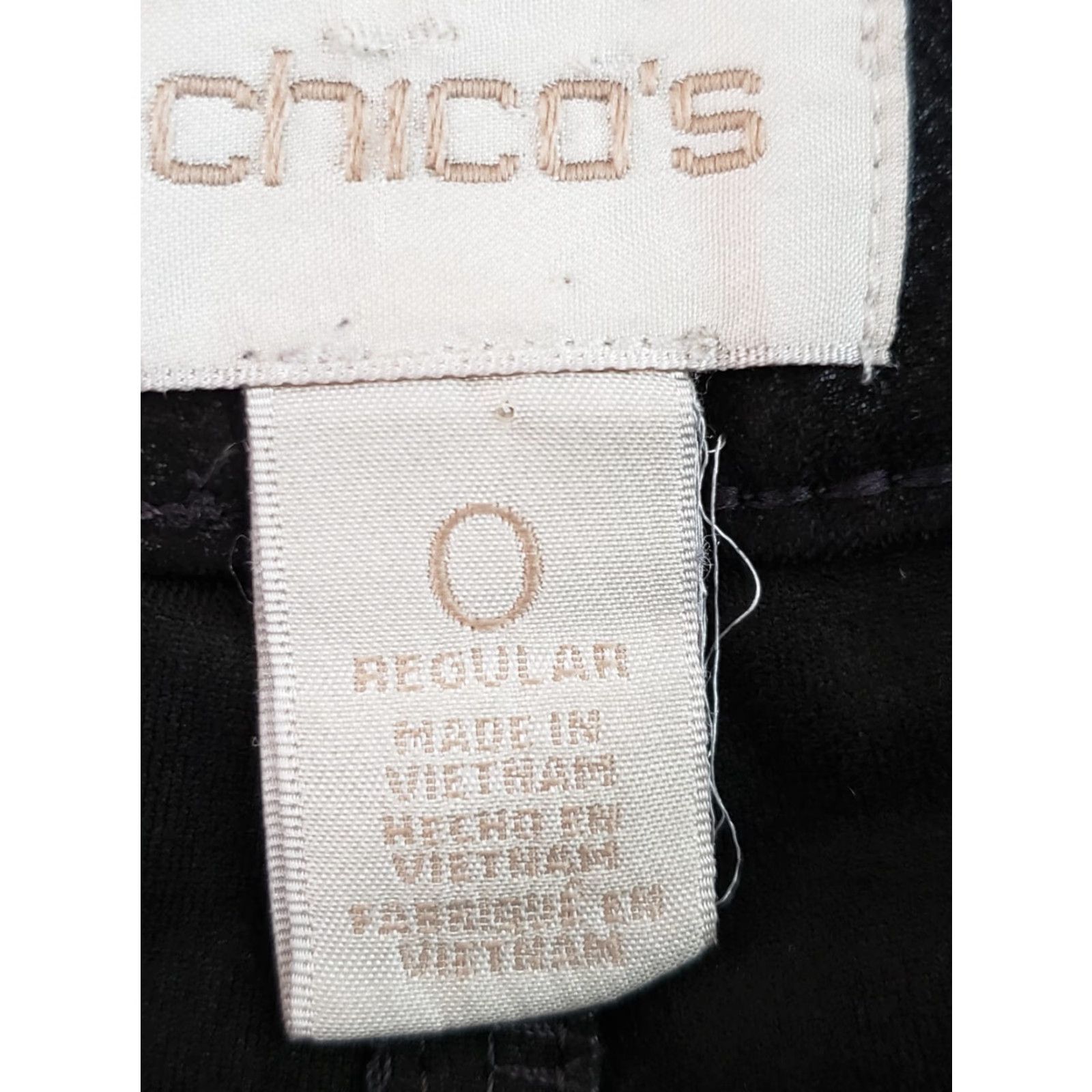 Vintage Chico’s Skinny Pants Black Faux Leather Look High Rise Pull On 0 Regular Stretch Jegging Women’s Size 25" / US 0 / IT 36 - 3 Thumbnail