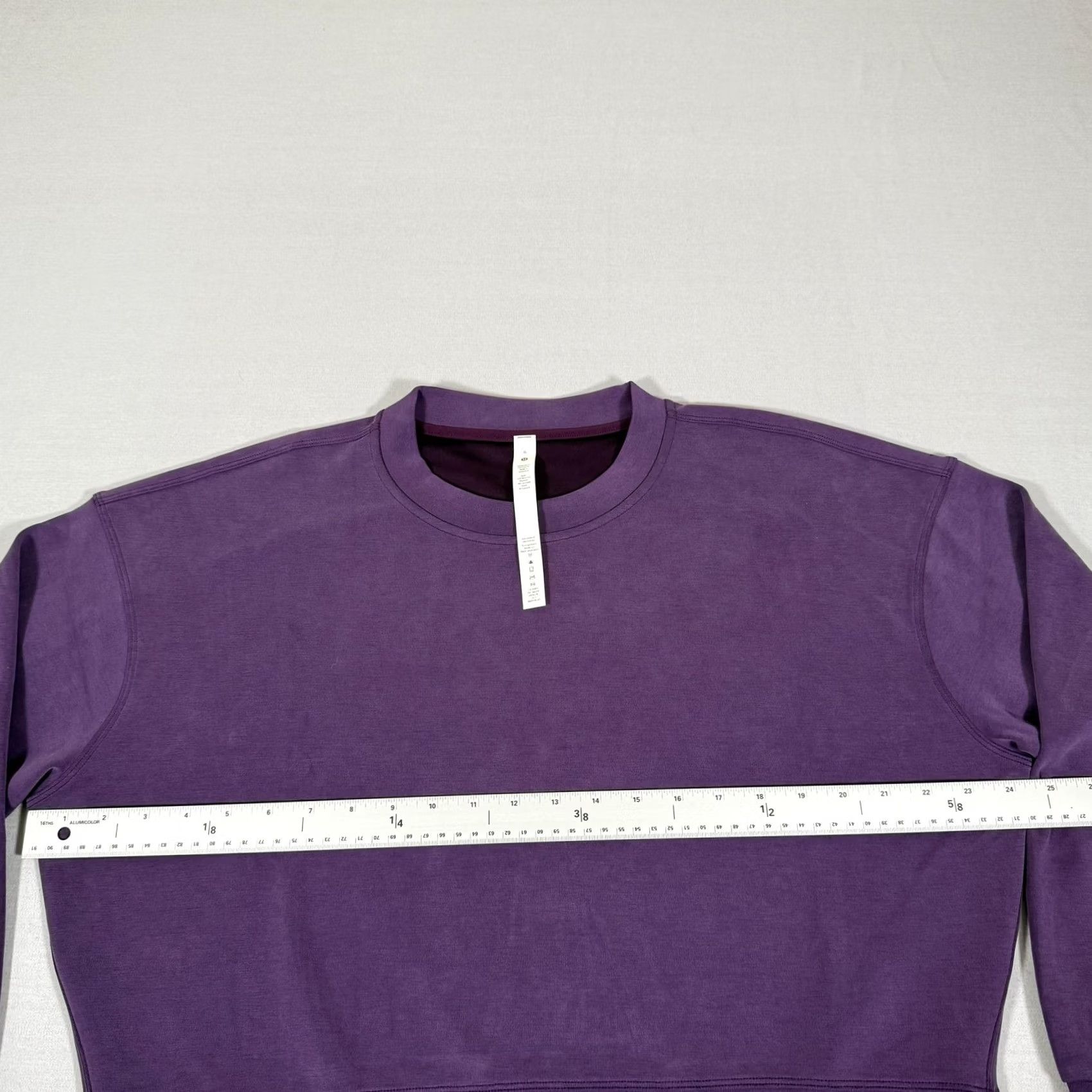 Lululemon Lululemon Sweatshirt Womens 6 Purple Pullover Softstreme Oversize Crop Knit Crew Neck Logo Activewear Regular Size 6 Womens Pilover? Size M / US 6-8 / IT 42-44 - 3 Thumbnail