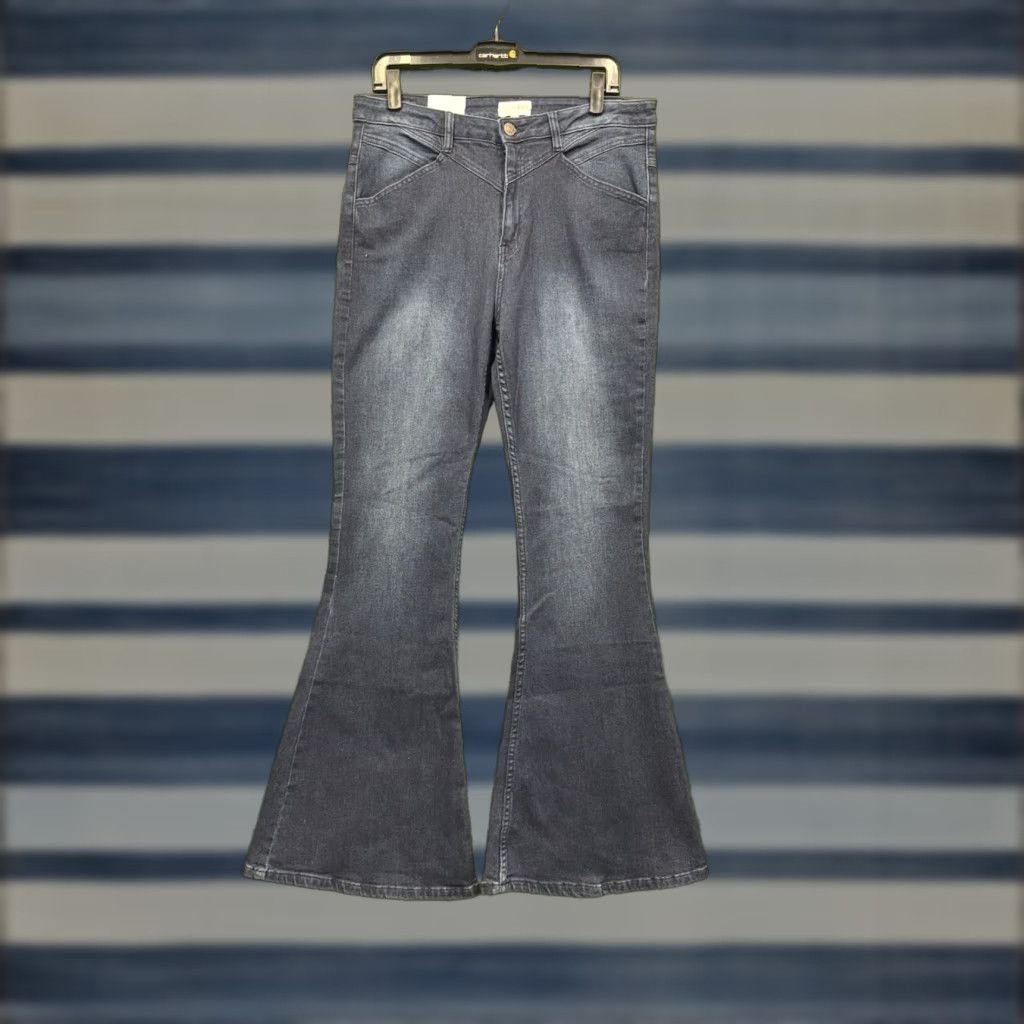 Vintage Shyanne Jeans Womens 33 Dark Wash Flared Cowgirl Western Workwear NWT 2000s Blue Size 24" / US 00 / IT 34 - 1 Thumbnail