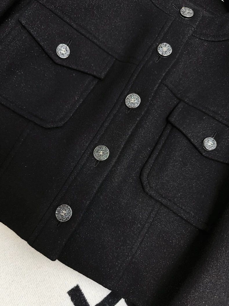 Chanel Chanel 24b black two-pocket shiny fabric jacket Size XS / US 0-2 / IT 36-38 - 3 Thumbnail