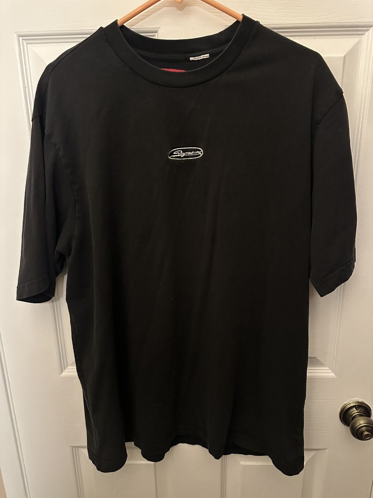 Supreme Supreme small logo tee Size US L / EU 52-54 / 3 - 1 Thumbnail
