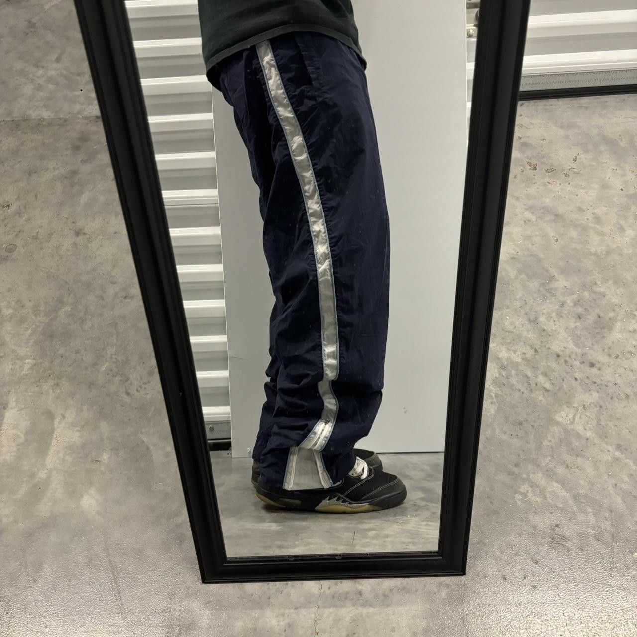 Japanese Brand × Vintage Crazy Vintage Y2K/2000s Navy Blue Striped Skater Essential Track Pants! Size US 30 / EU 46 - 1 Thumbnail