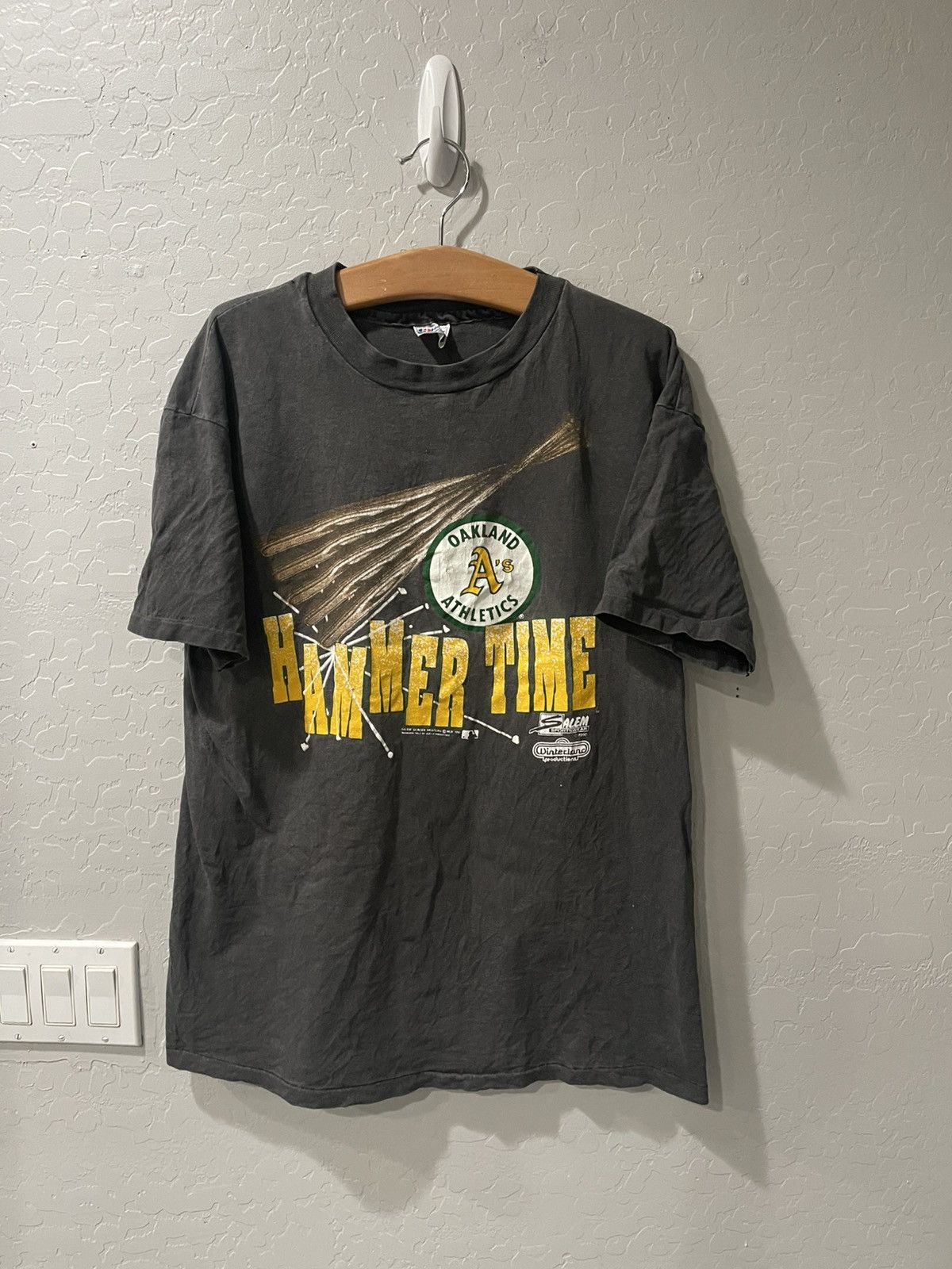 Hanes Vintage Oakland Athletics “Hammer Time” World Series Shirt Size US L / EU 52-54 / 3 - 1 Thumbnail