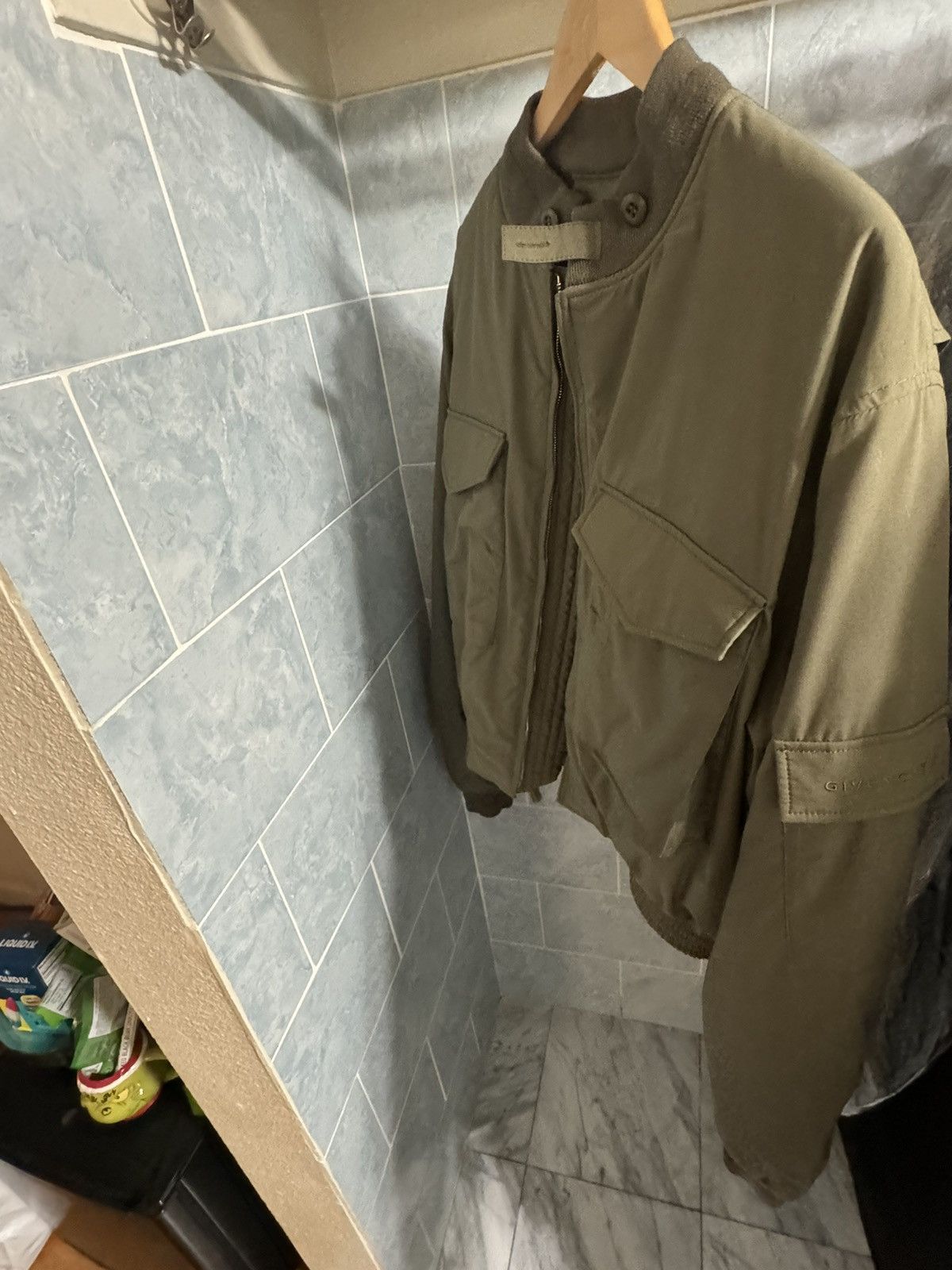 Givenchy Men’s Givenchy Green Khaki Cropped Utility Bomber Size US L / EU 52-54 / 3 - 1 Thumbnail