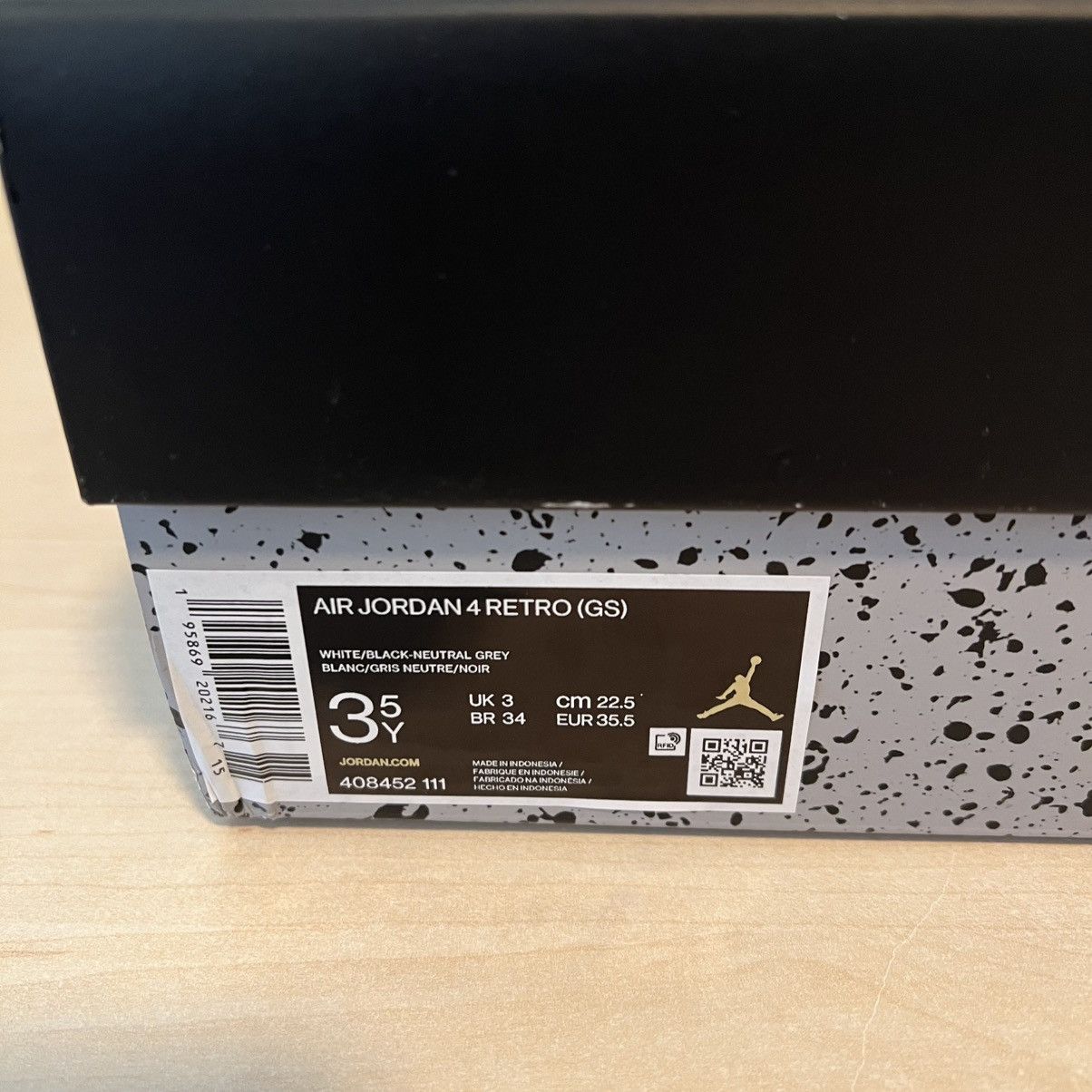Jordan Brand Jordan 4 Retro Military Black (GS) 3.5Y Size US 5 / EU 37 - 10 Thumbnail