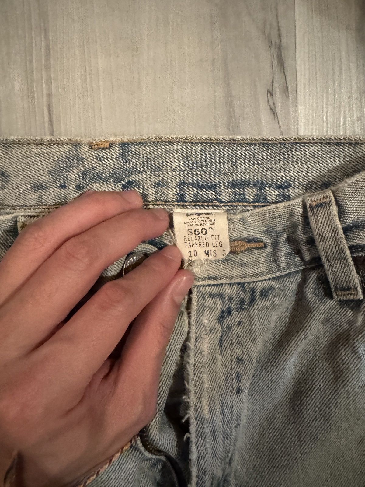 Levi's × Levi's Vintage Clothing × Vintage Levi’s 550 Light Blue Denim Jeans Size US 29 - 4 Thumbnail
