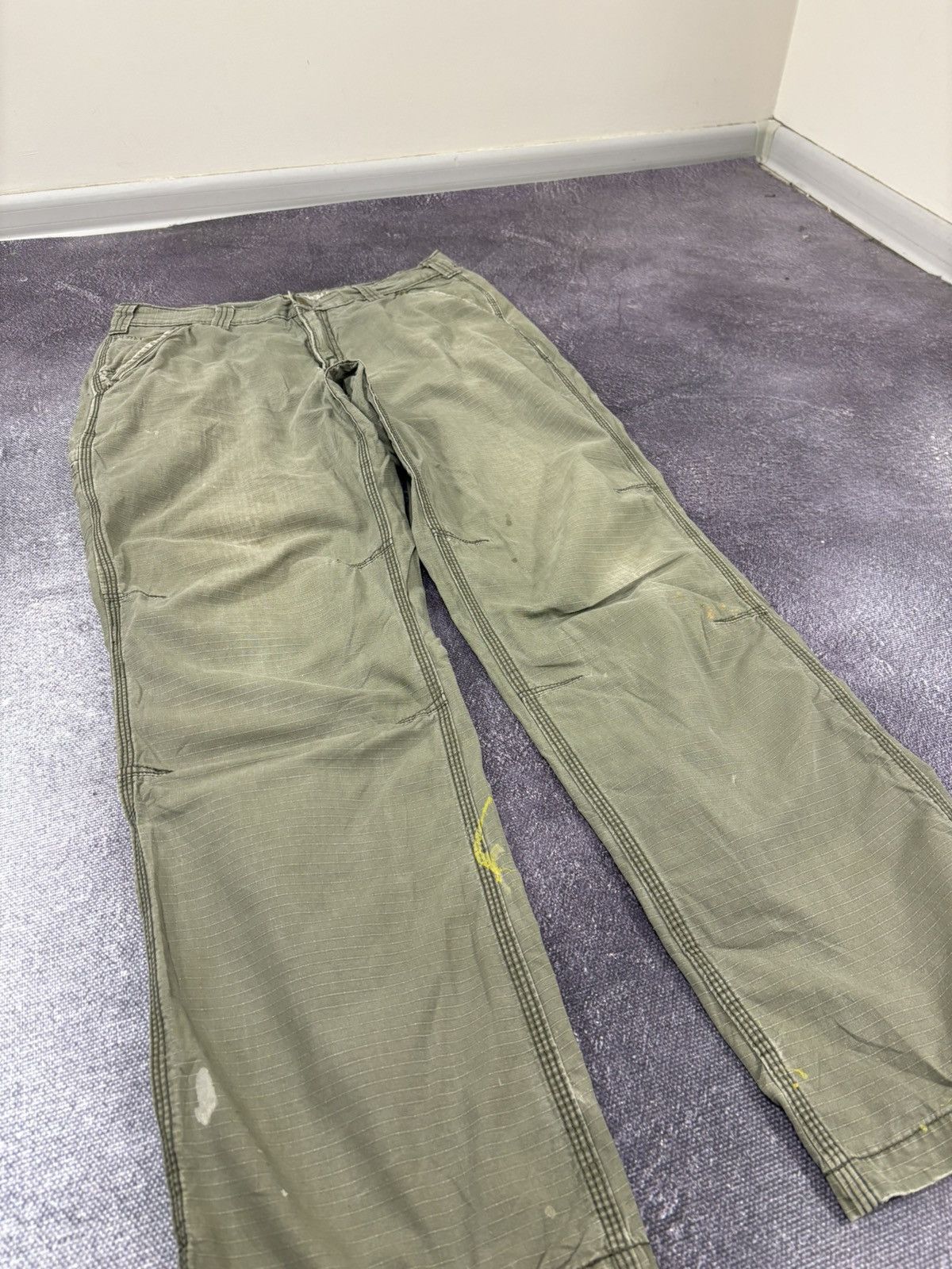 Carhartt Vintage Carhartt Aviation Olive Work Hype Cargo Pants Size US 34 / EU 50 - 11 Thumbnail