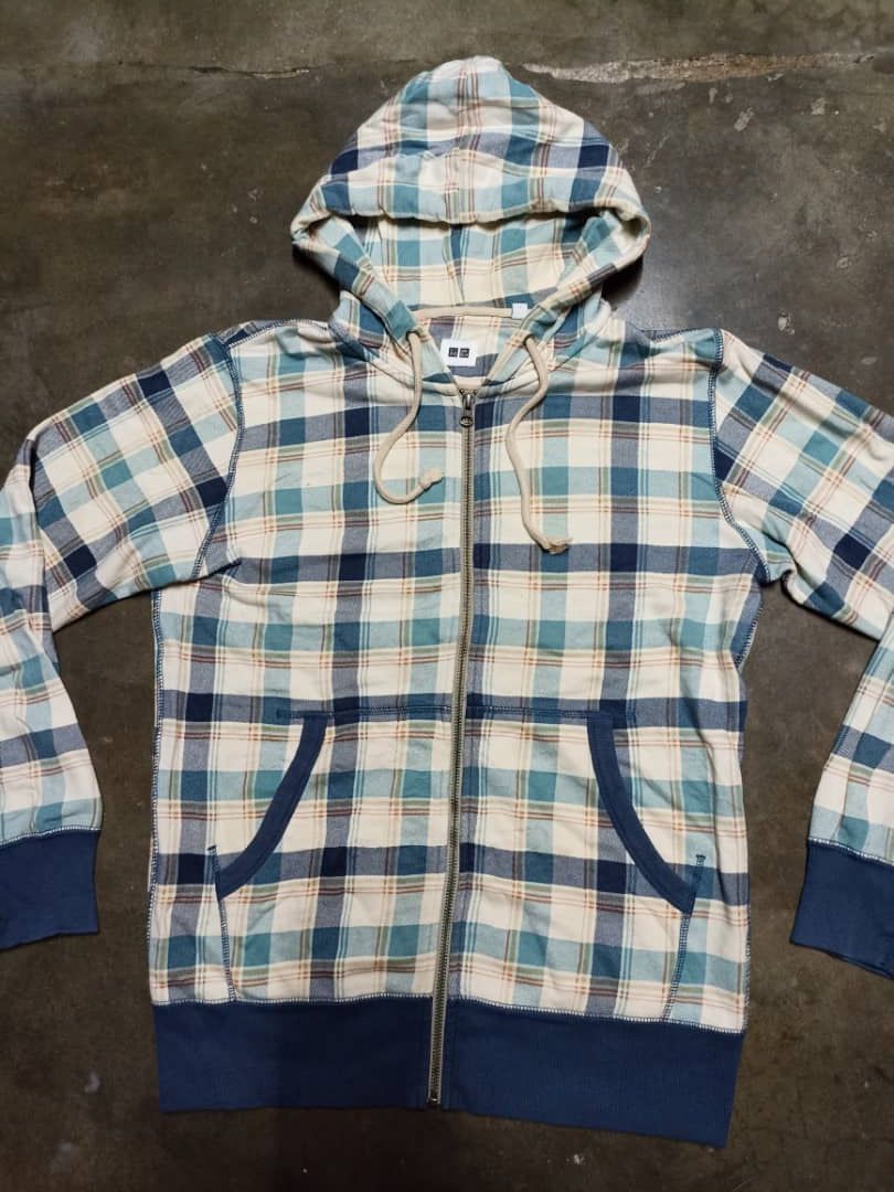 Uniqlo Uniqlo Flannel Design zipper Hoodie Size M / US 6-8 / IT 42-44 - 3 Thumbnail