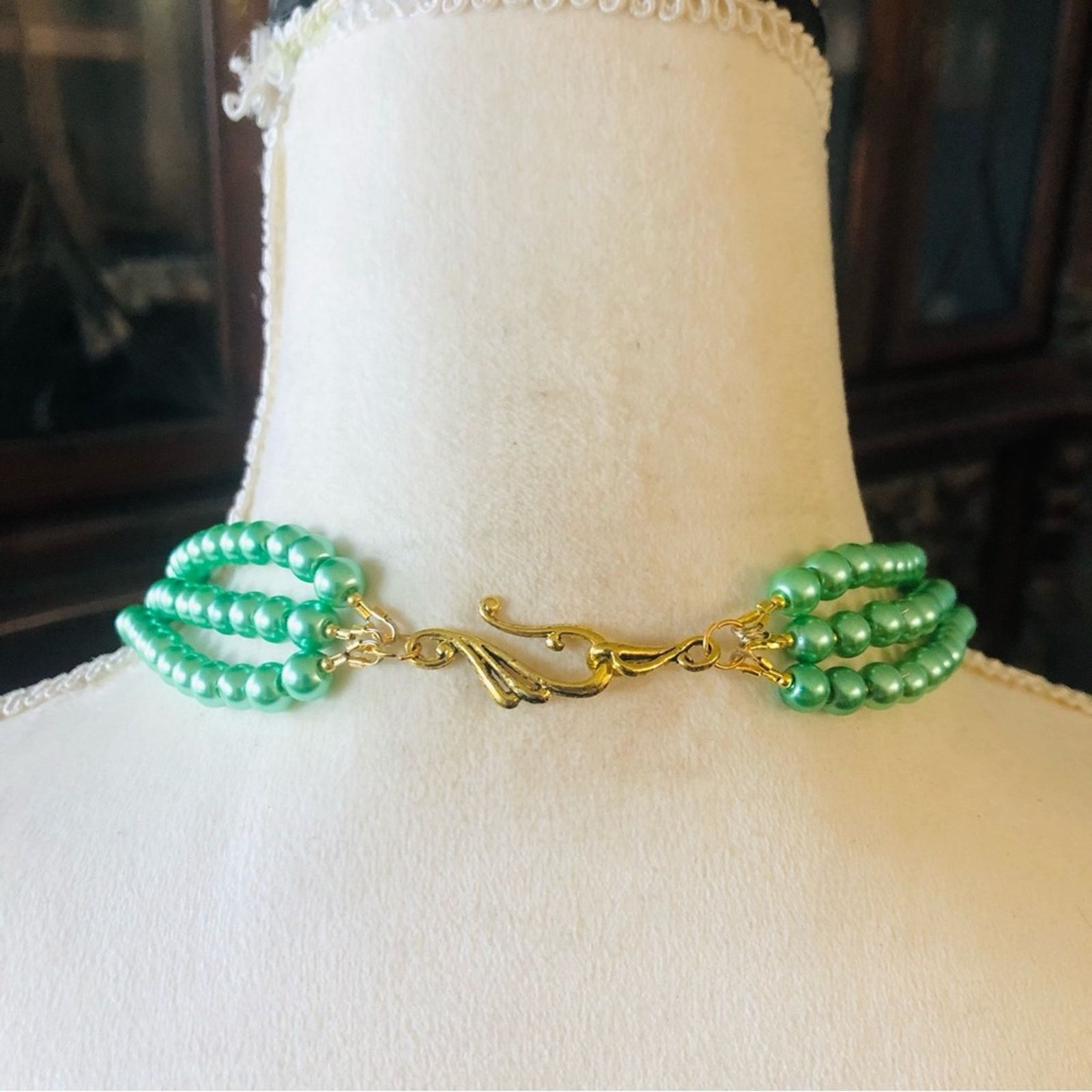 Handmade Handcrafted cloisonné triple strand green pearl necklace Size ONE SIZE - 7 Thumbnail