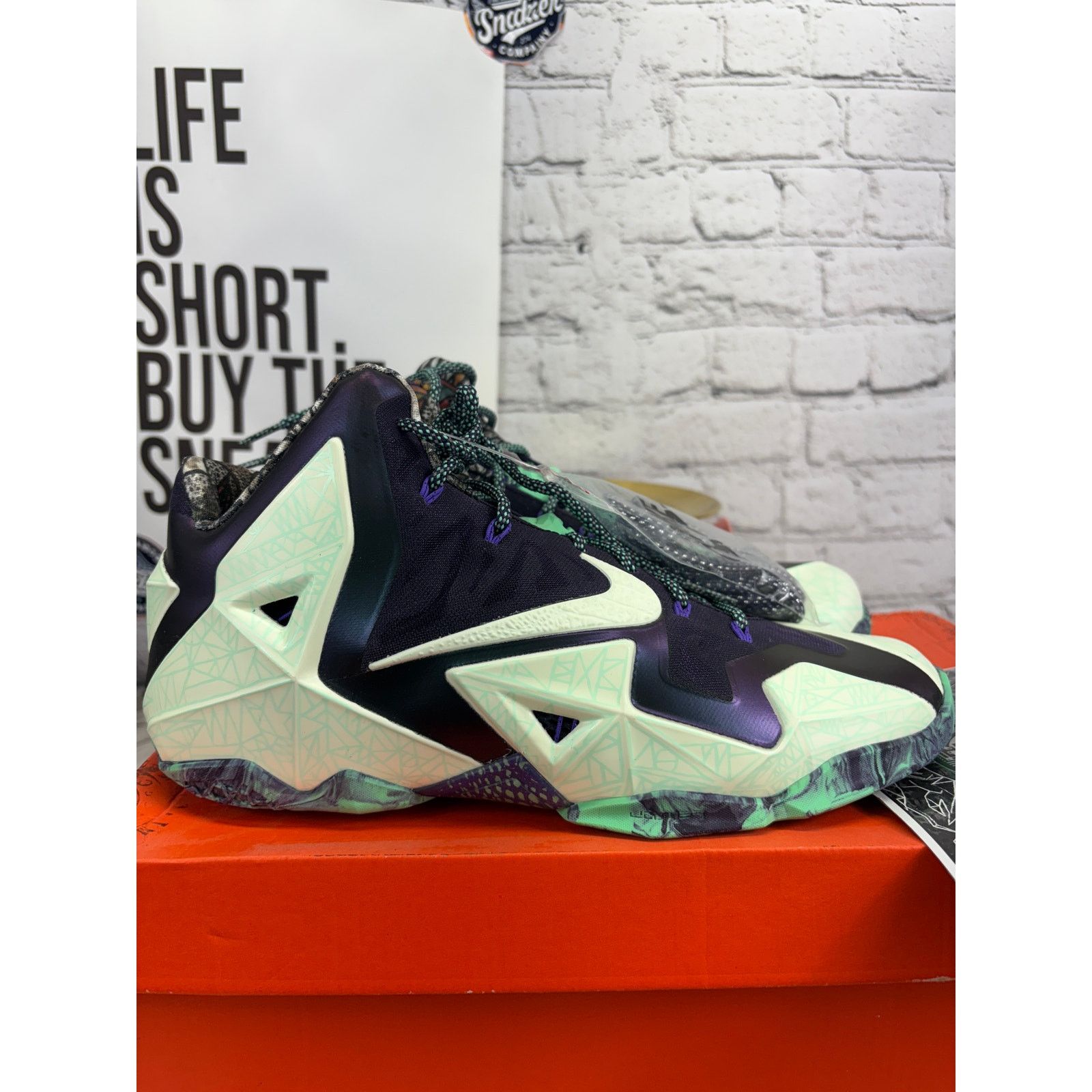 Nike Nike LeBron 11 All Star Gator King NoLA Gumbo Mens 10 Shoes Size US 10 / EU 43 - 7 Thumbnail