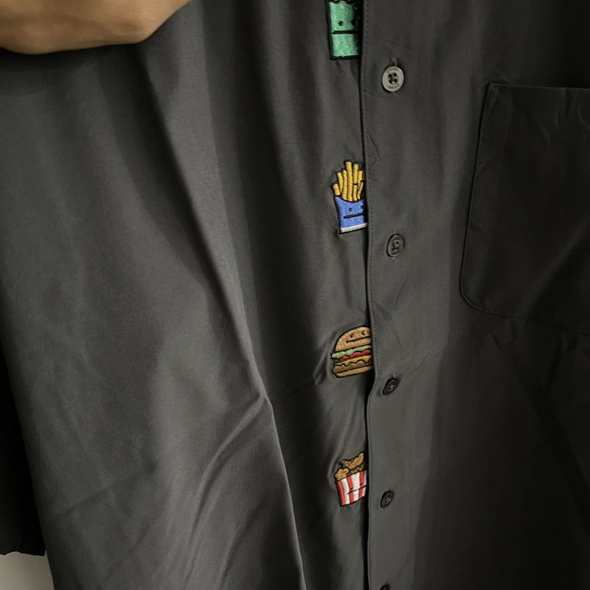 Japanese Brand Graniph - Iconic Embroiderd Button Up Shirt Size US L / EU 52-54 / 3 - 5 Thumbnail