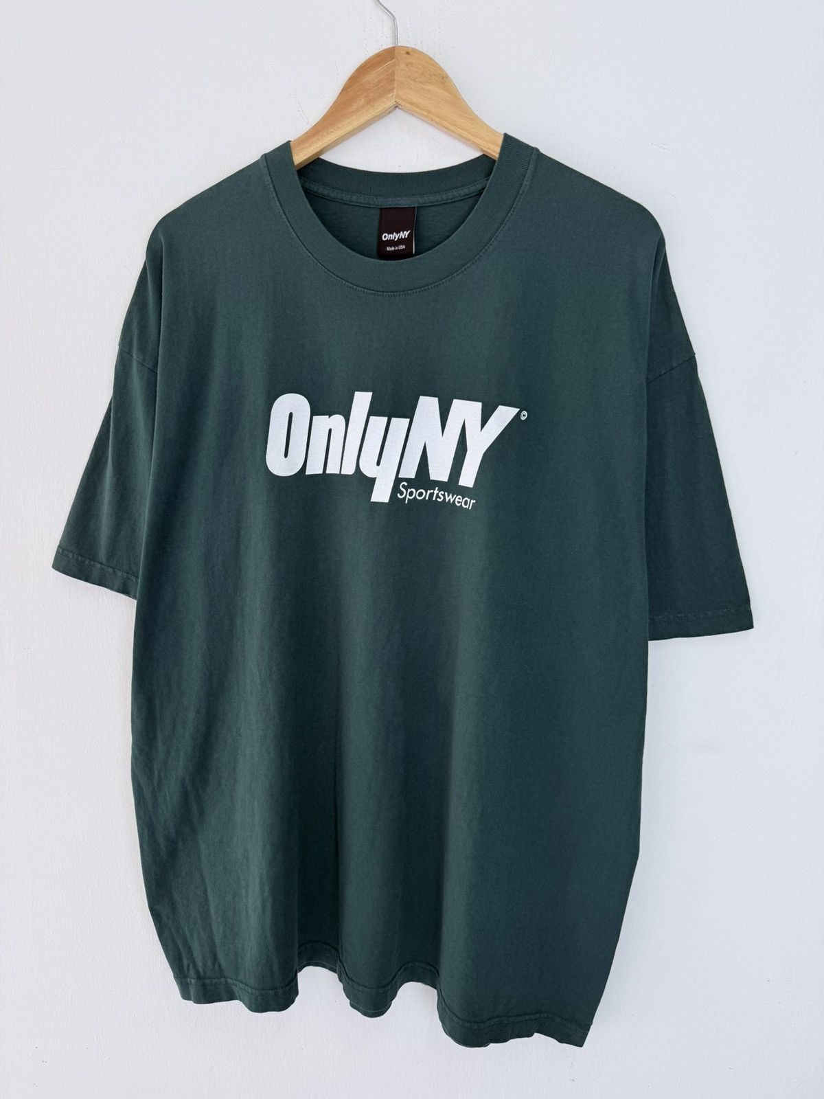 Only NY ONLY NY Roundneck. Size US XL / EU 56 / 4 - 1 Thumbnail