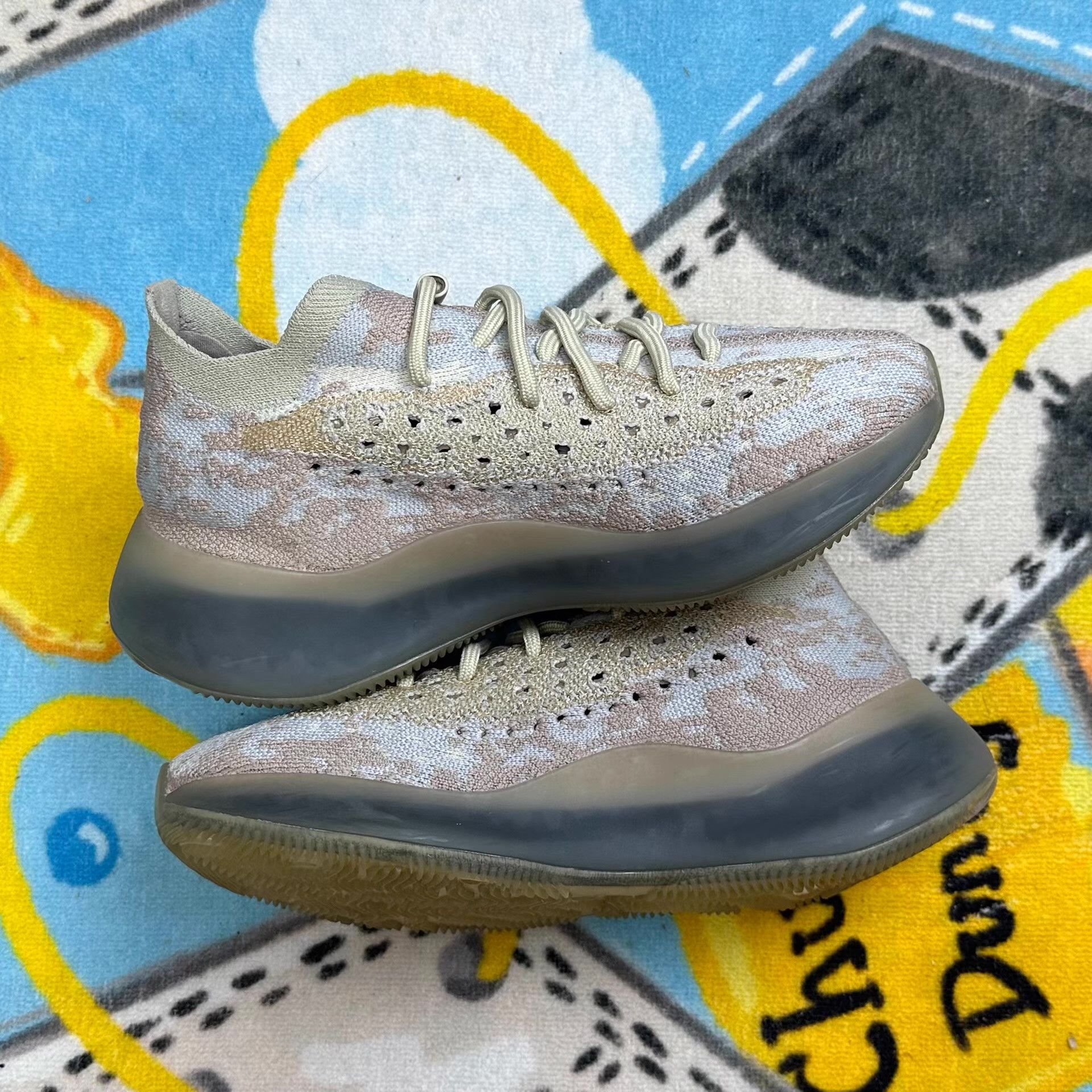 Yeezy YEEZY 380 Pepper Reflective Ｑ20 Size US 5.5 / EU 38 - 3 Thumbnail