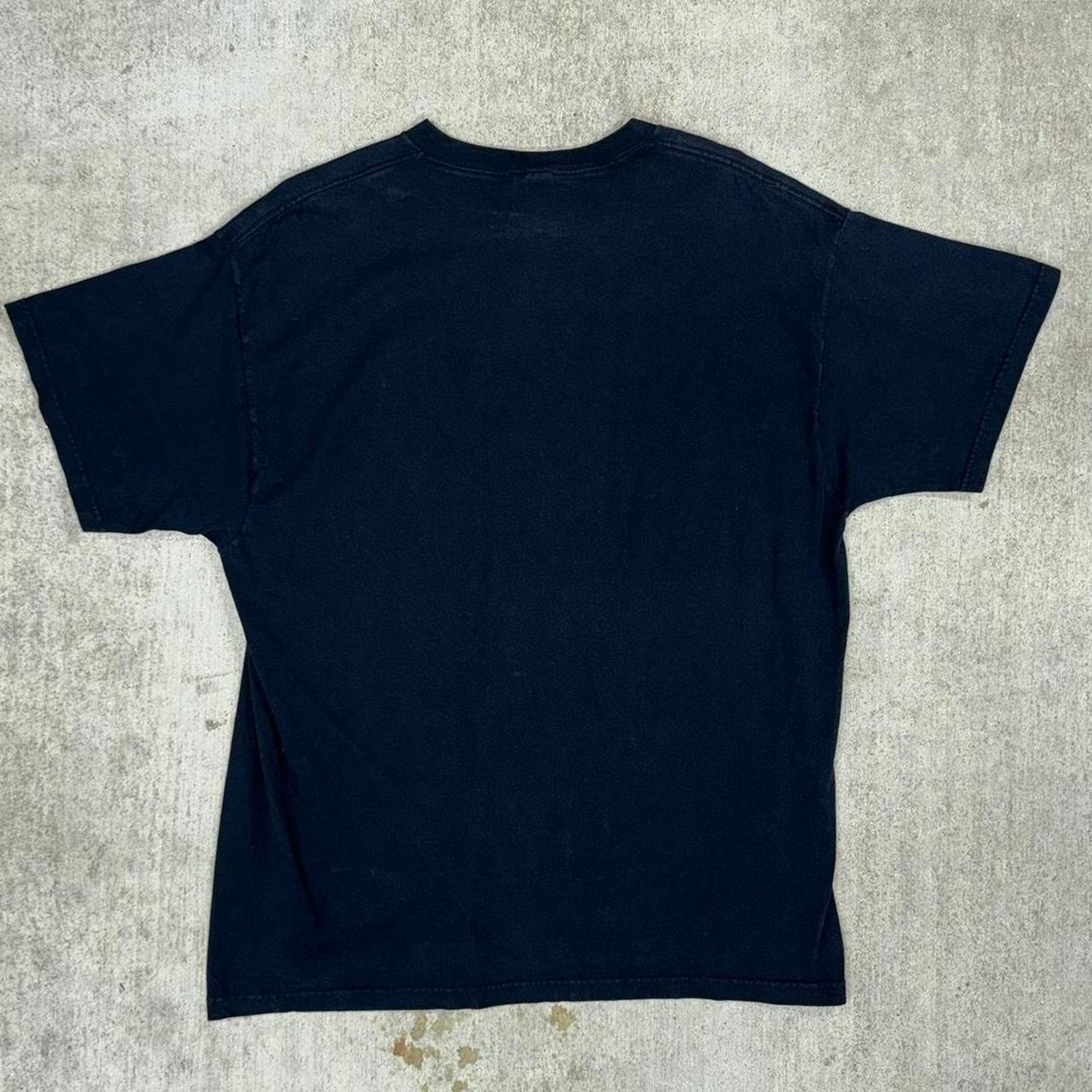 Fruit Of The Loom XL - Vintage smiley face bullet hole cheney t-shirt Size US XL / EU 56 / 4 - 2 Thumbnail