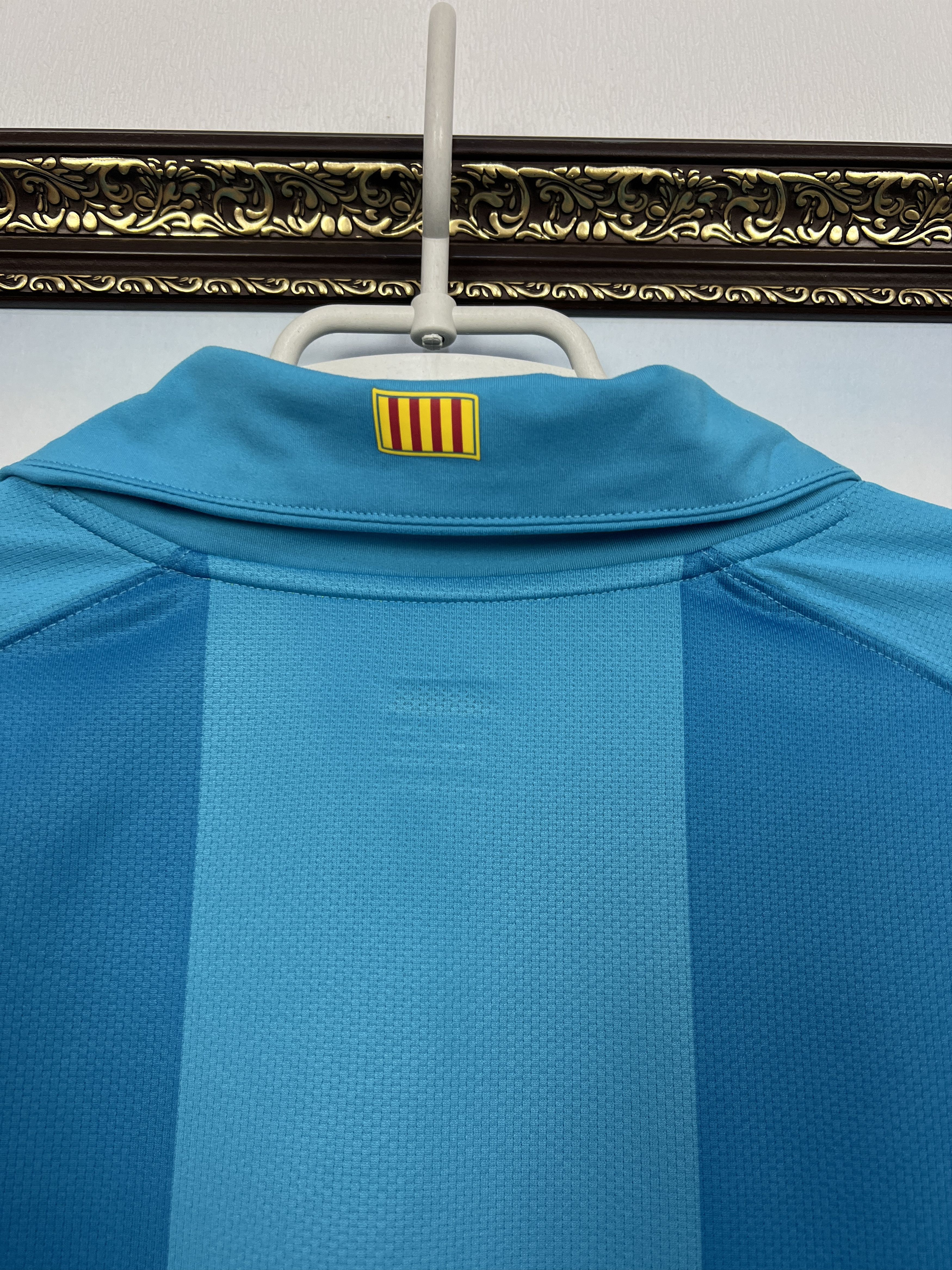 Nike Barcelona Away Football shirt 2007 Soccer Nike Blue Jersey Size US XL / EU 56 / 4 - 14 Thumbnail