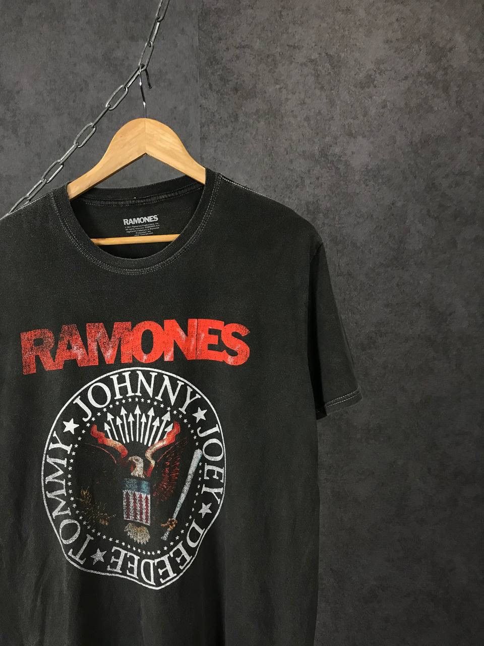 Band Tees Ramones rock band tee Size US M / EU 48-50 / 2 - 2 Thumbnail