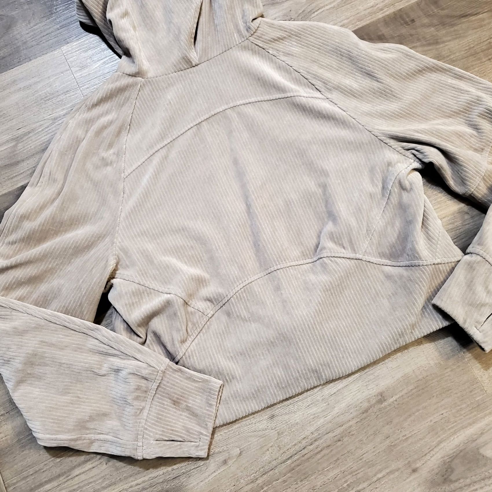 Lululemon Lululemon Scuba Oversized Pullover Hoodie Beige Velvet Cord RARE XS/S Womens Size XS / US 0-2 / IT 36-38 - 8 Thumbnail