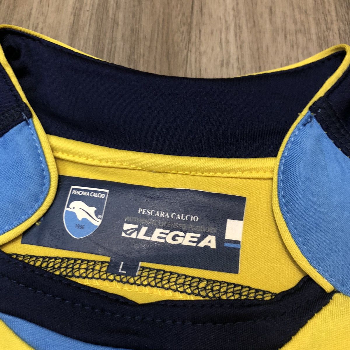 Pescara 06/07 away shirt