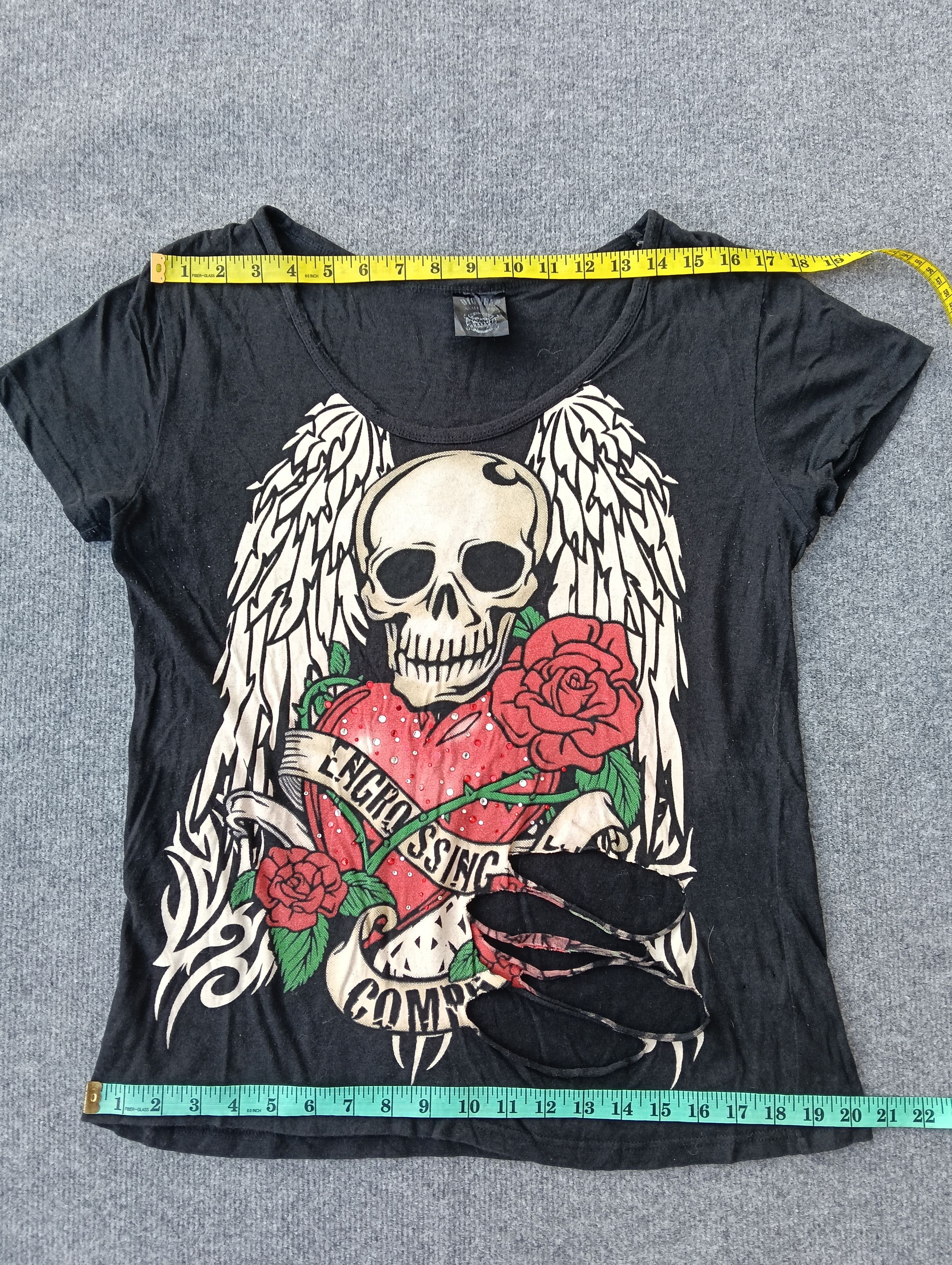 Affliction Distressed Skull women Tshirt. Size M / US 6-8 / IT 42-44 - 6 Thumbnail