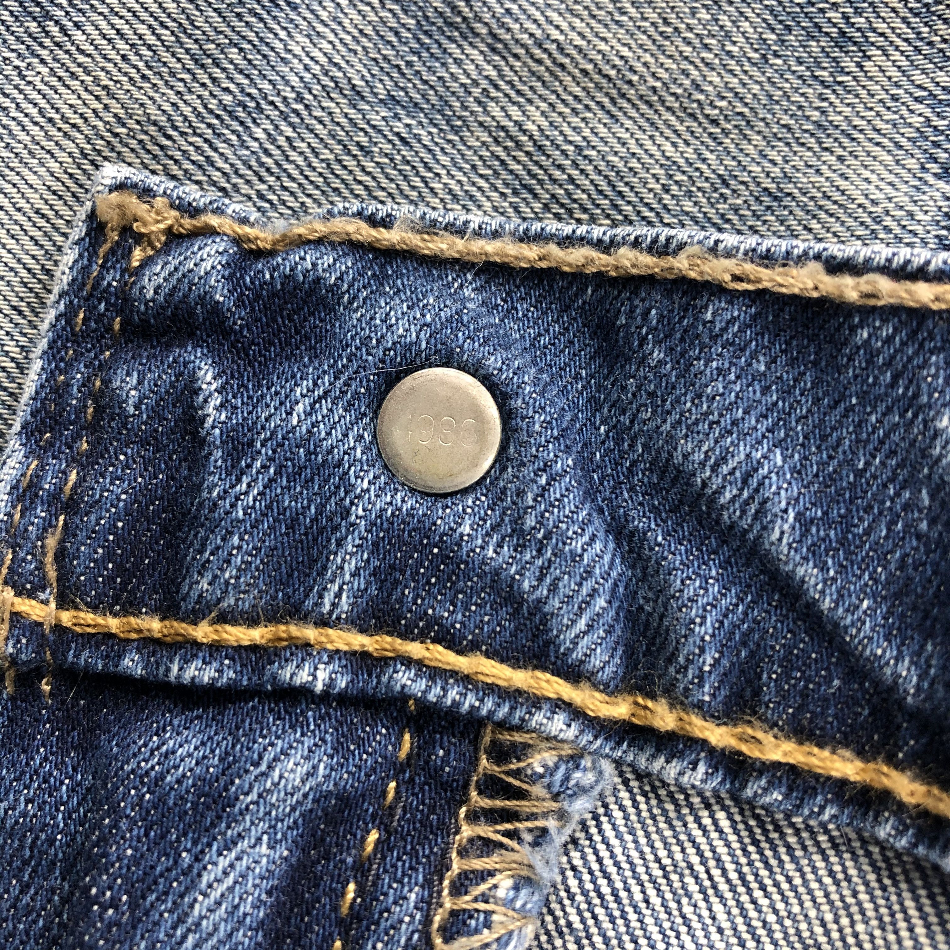 Levi's × Vintage Vintage Light Wash Levis 513 Jeans-JM1823 Size US 32 / EU 48 - 9 Thumbnail