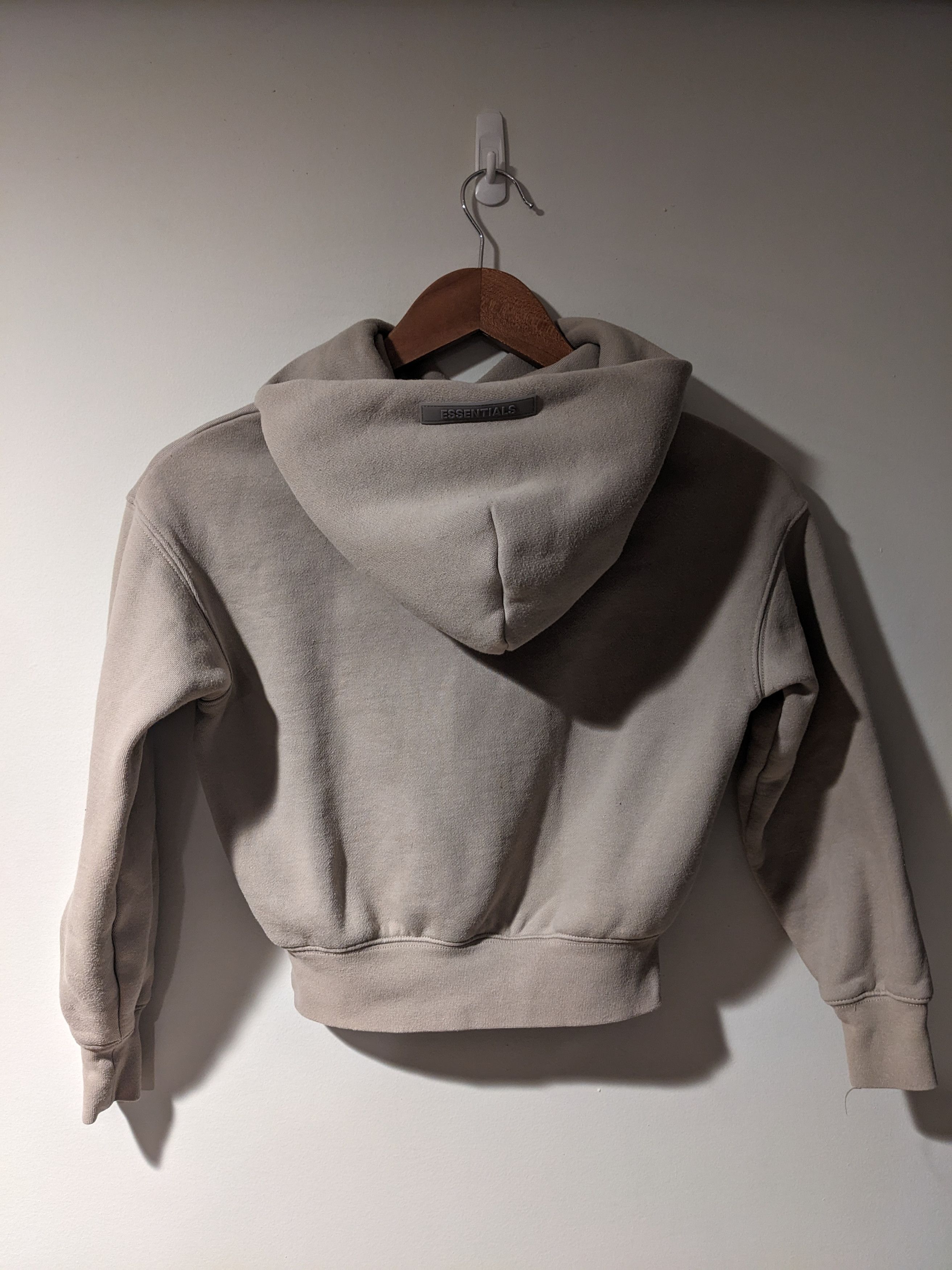 Essentials × Fear of God Essentials Fear of God Beige YOUTH X-Small Hoodie Size US XS / EU 42 / 0 - 7 Thumbnail