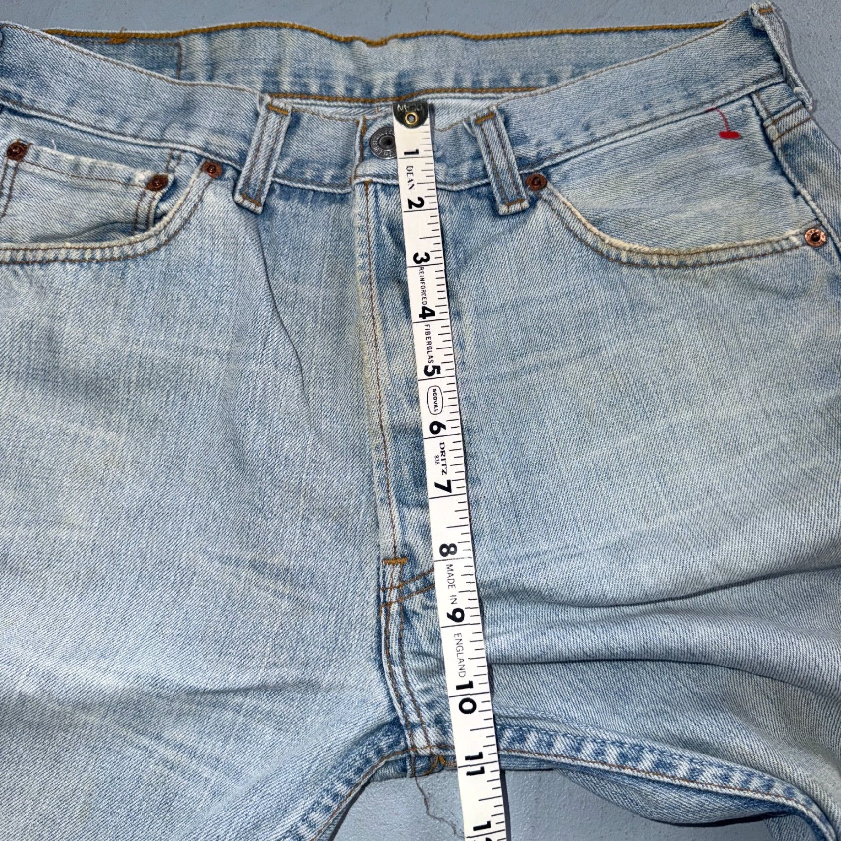 Levi's VINTAGE Levi's 501 Jeans 90s Straight Leg Light Wash Blue 30x29 Mens Size US 30 / EU 46 - 7 Thumbnail