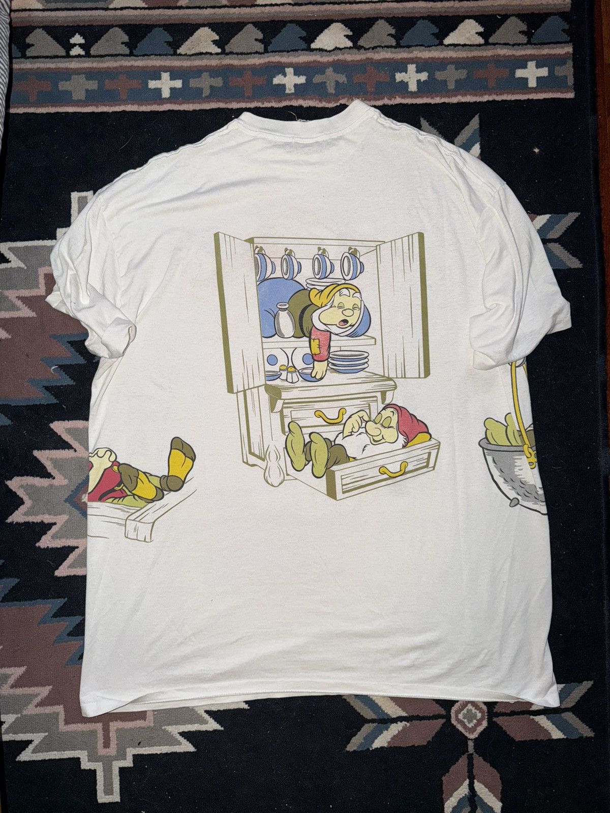 Disney Vintage 90's Disney Snow White 7 Dwarfs Oversized T Shirt Size US XXL / EU 58 / 5 - 2 Thumbnail