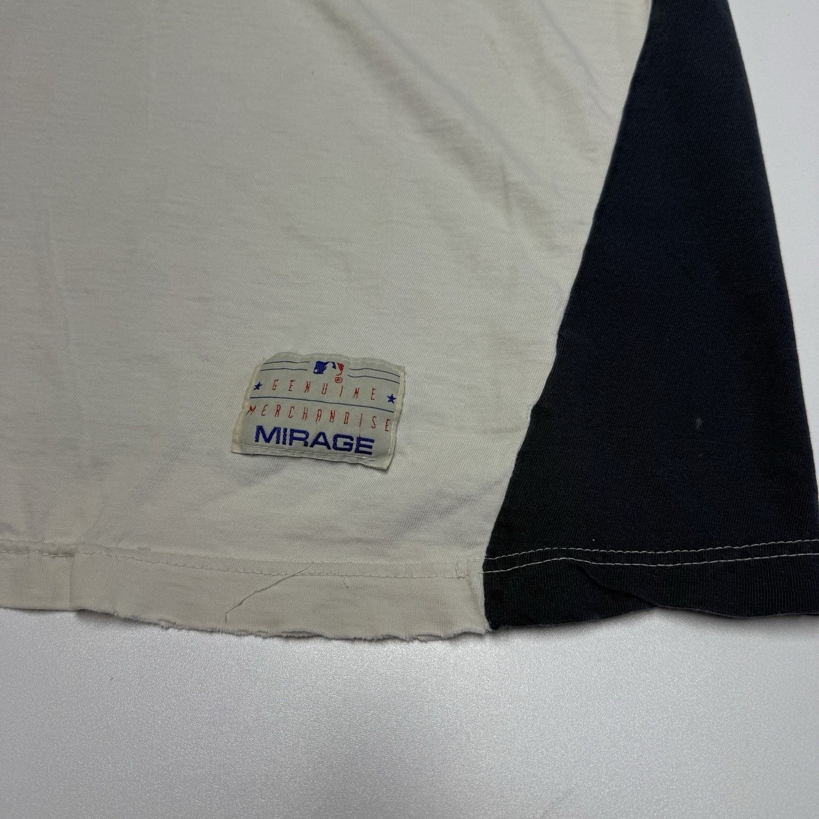 MLB Vintage Chicago Cubs T Shirt Mens XL Mirage Genuine Merchand Size US XL / EU 56 / 4 - 8 Thumbnail