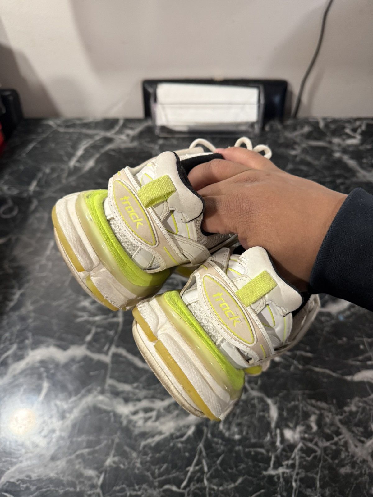 Balenciaga Balenciaga Track White Yellow Size 37 EU / 7 US Size US 7 / IT 37 - 20 Thumbnail
