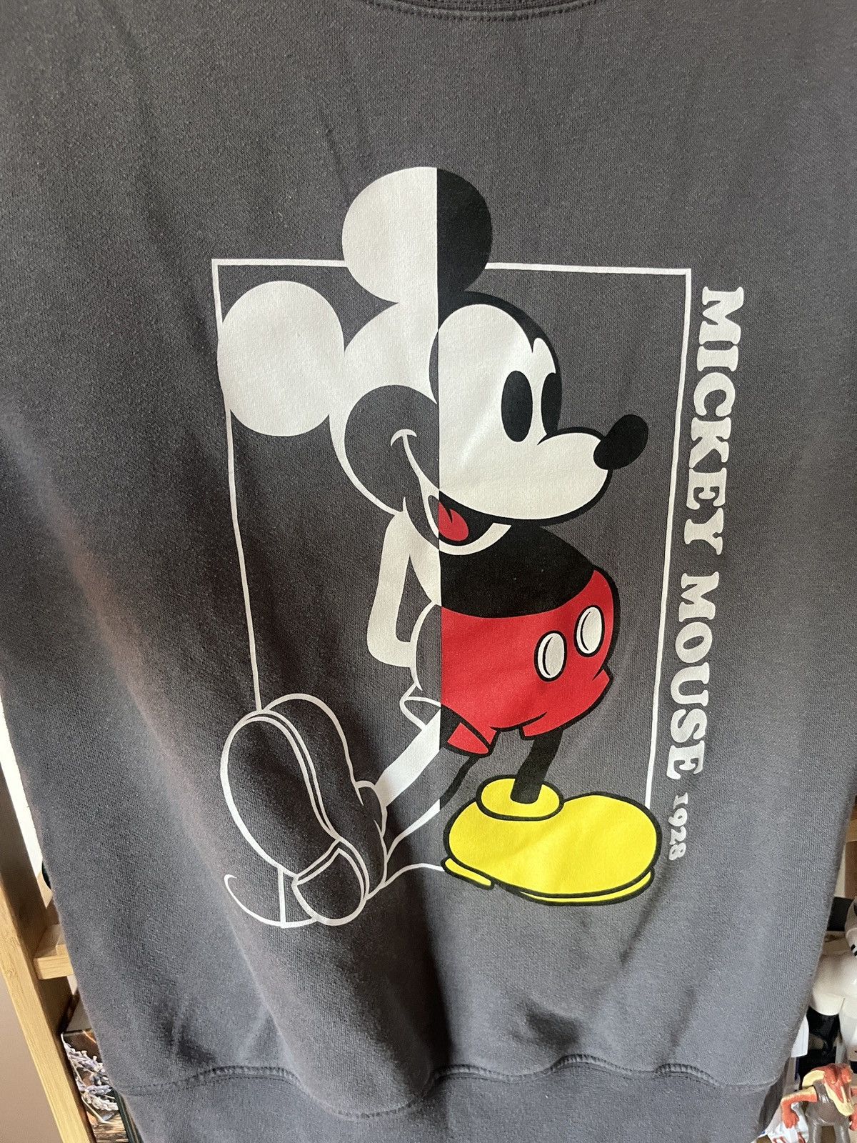 Disney Disney Mickey Mouse Sweatshirt Crewneck Size XS Size US XS / EU 42 / 0 - 2 Thumbnail