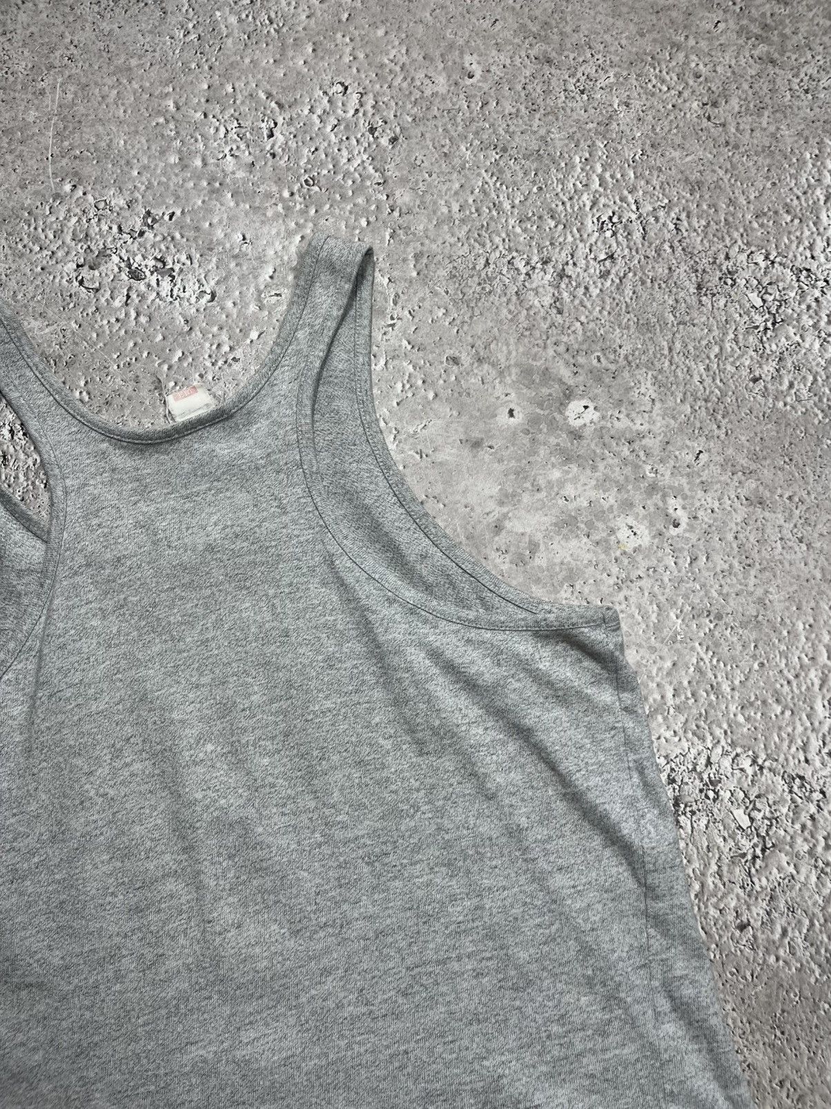 Champion Vintage Champion Tank Top Mens L Sleeveless Shirt Small Logo Size L / US 10 / IT 46 - 11 Thumbnail