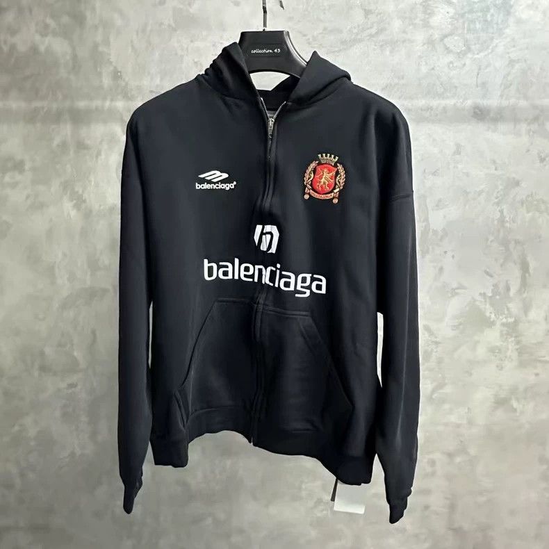 Balenciaga Balenciaga Black Logo Letter and Number Printed Hooded Cas Size US S / EU 44-46 / 1 - 1 Thumbnail
