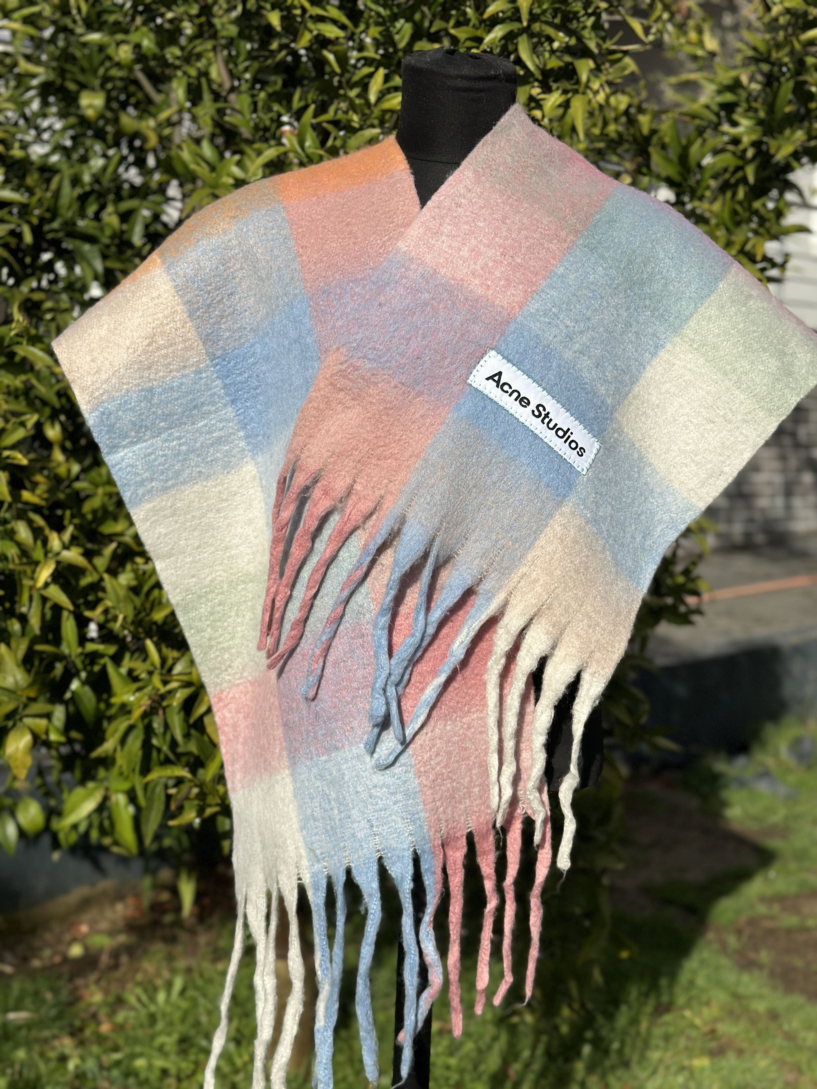 Acne Studios Acne Studios Multicolor Checked Wool Mohair Scarf Unisex Size ONE SIZE - 1 Thumbnail