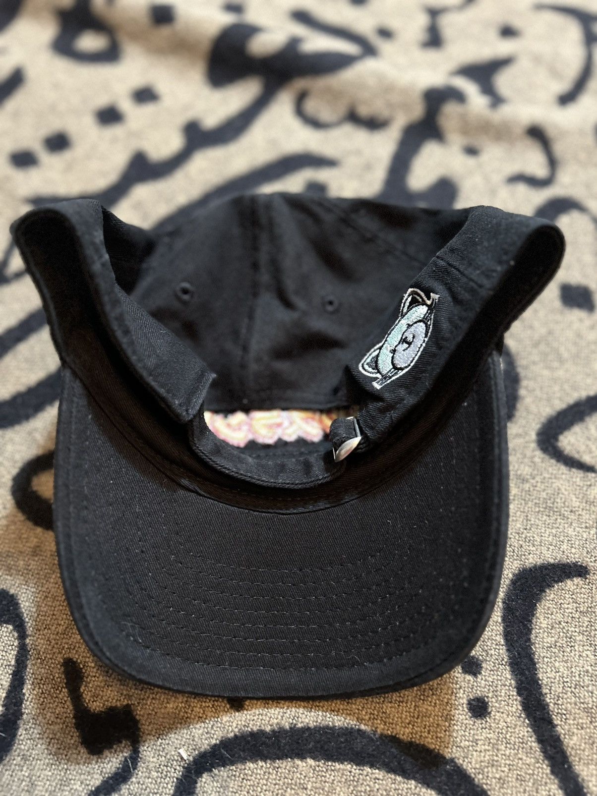 The Weeknd × XO The Weeknd XO Kiss Land Super Fantastic Cap Size ONE SIZE - 5 Thumbnail