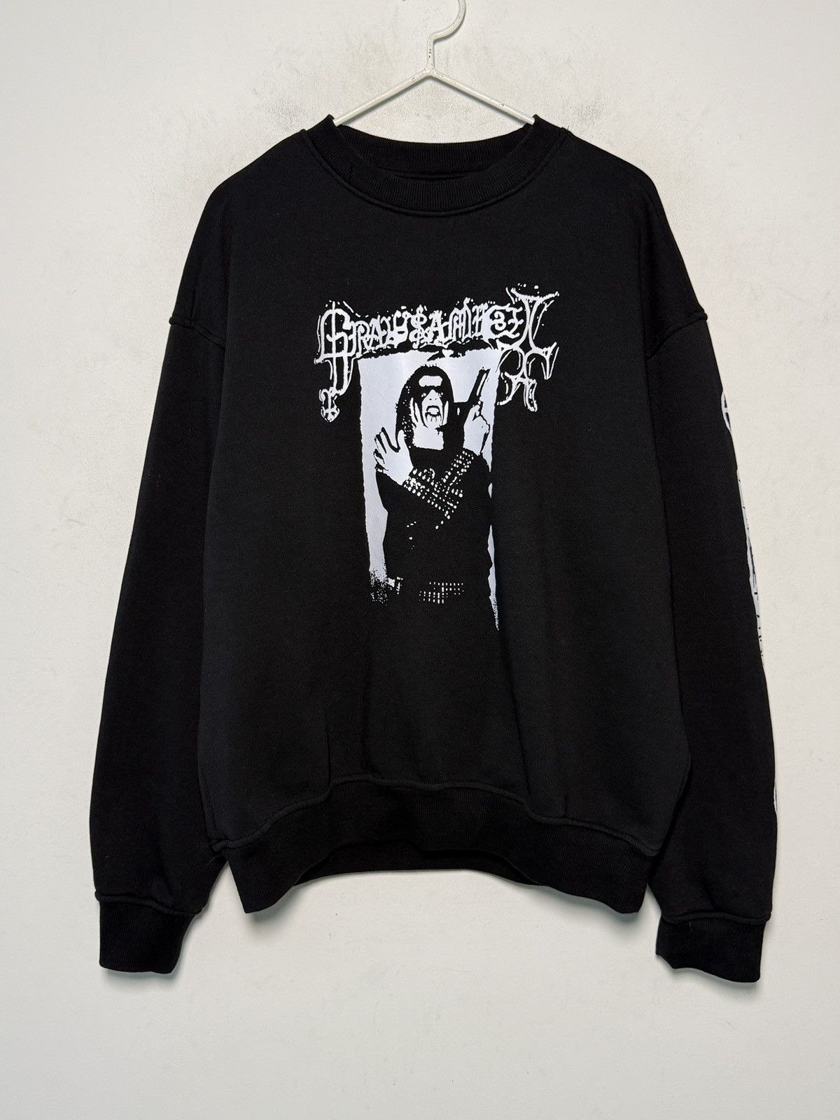 Band Tees GRAUSAMKEIT graphic sweatshirt with full multi-print layout. Size US L / EU 52-54 / 3 - 3 Thumbnail