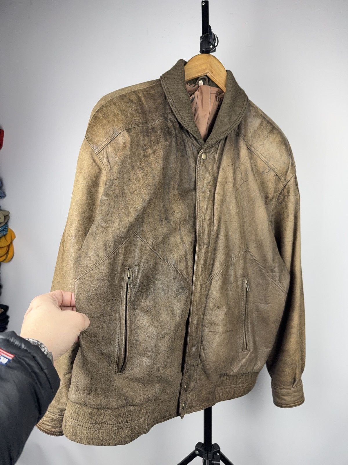 Genuine Leather Vintage Leather Bomber Aviator Flight Jacket Avirex Style Size US L / EU 52-54 / 3 - 2 Thumbnail